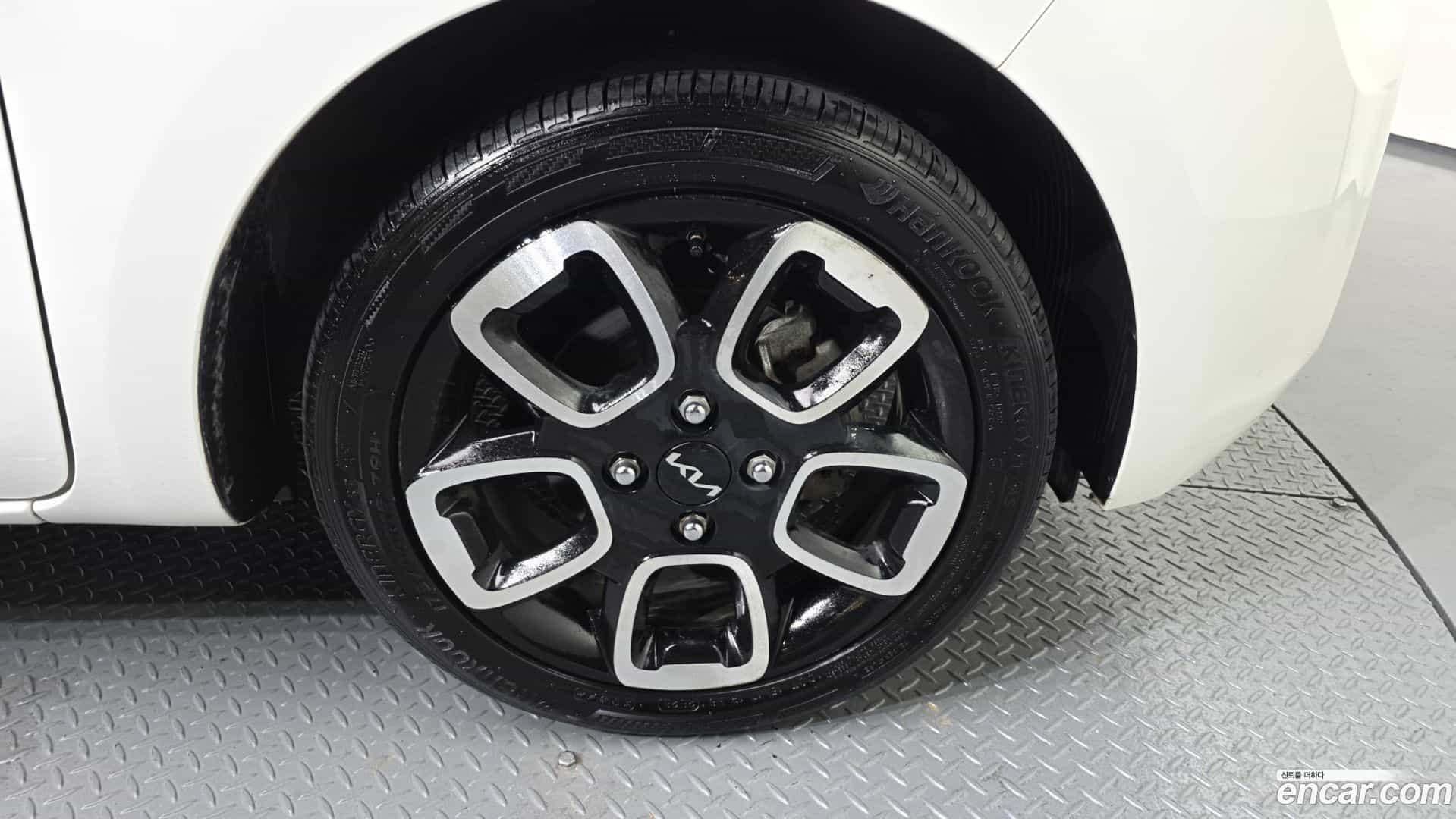 RAY Kia 2022.4-OUTER-031