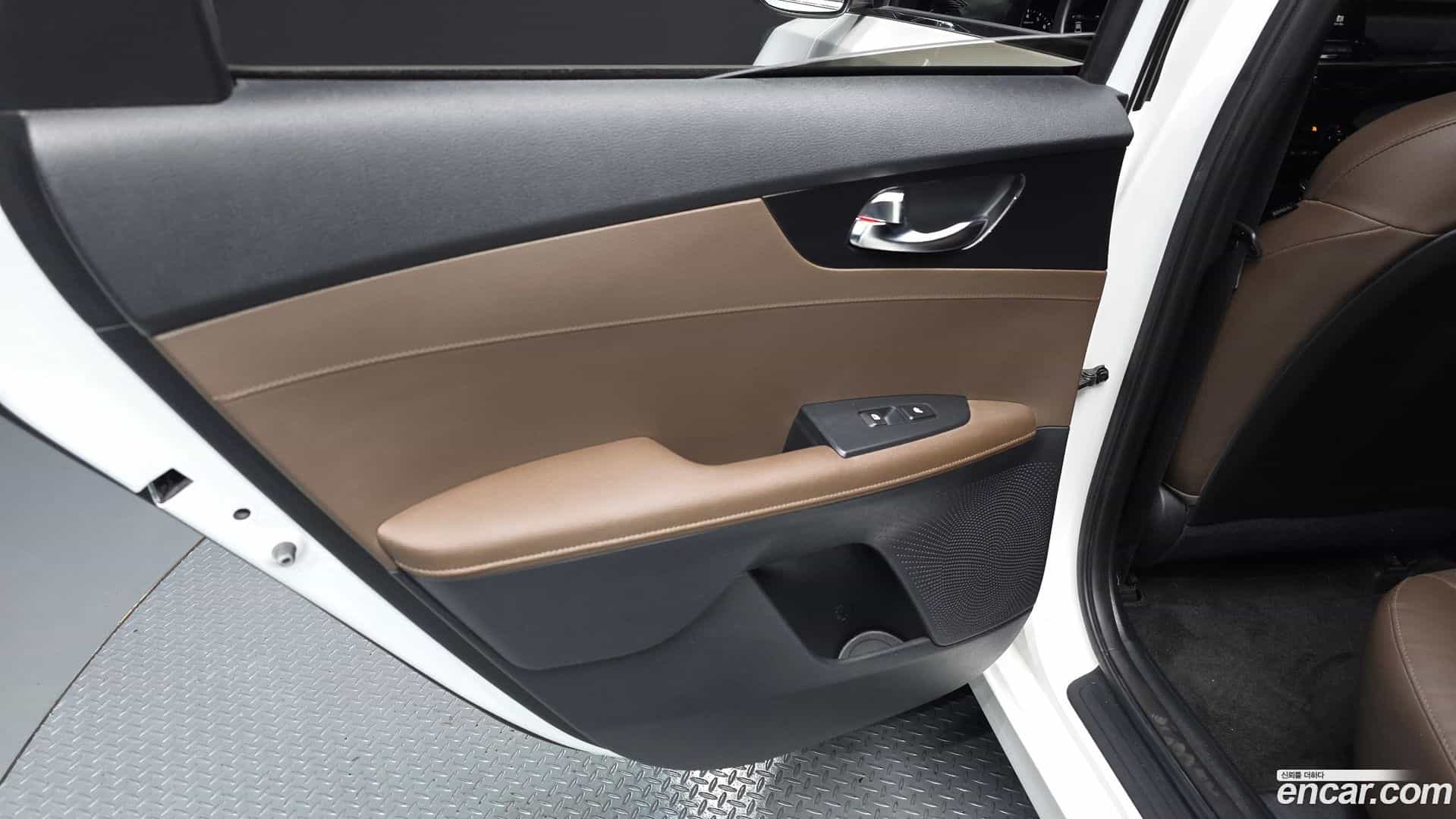 K3 Kia 2020.4-INNER-035