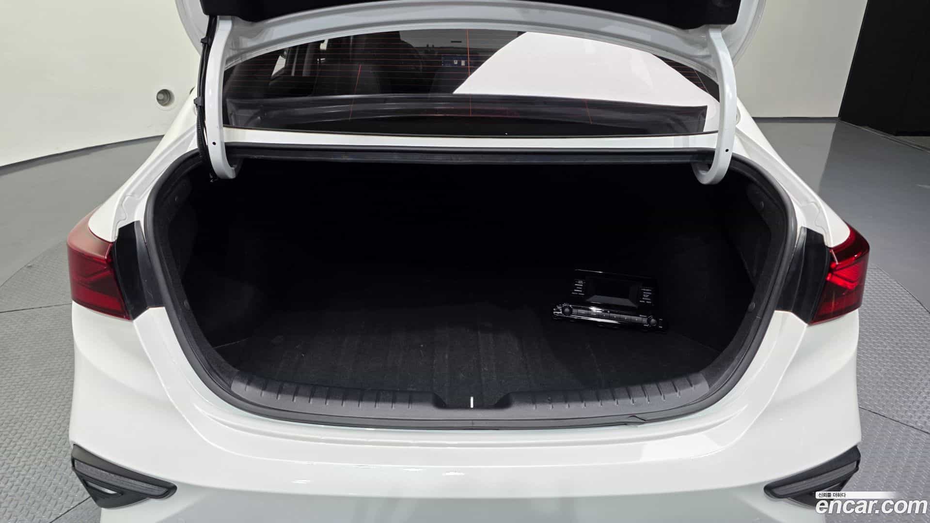 K3 Kia 2021.2-OPTION-024