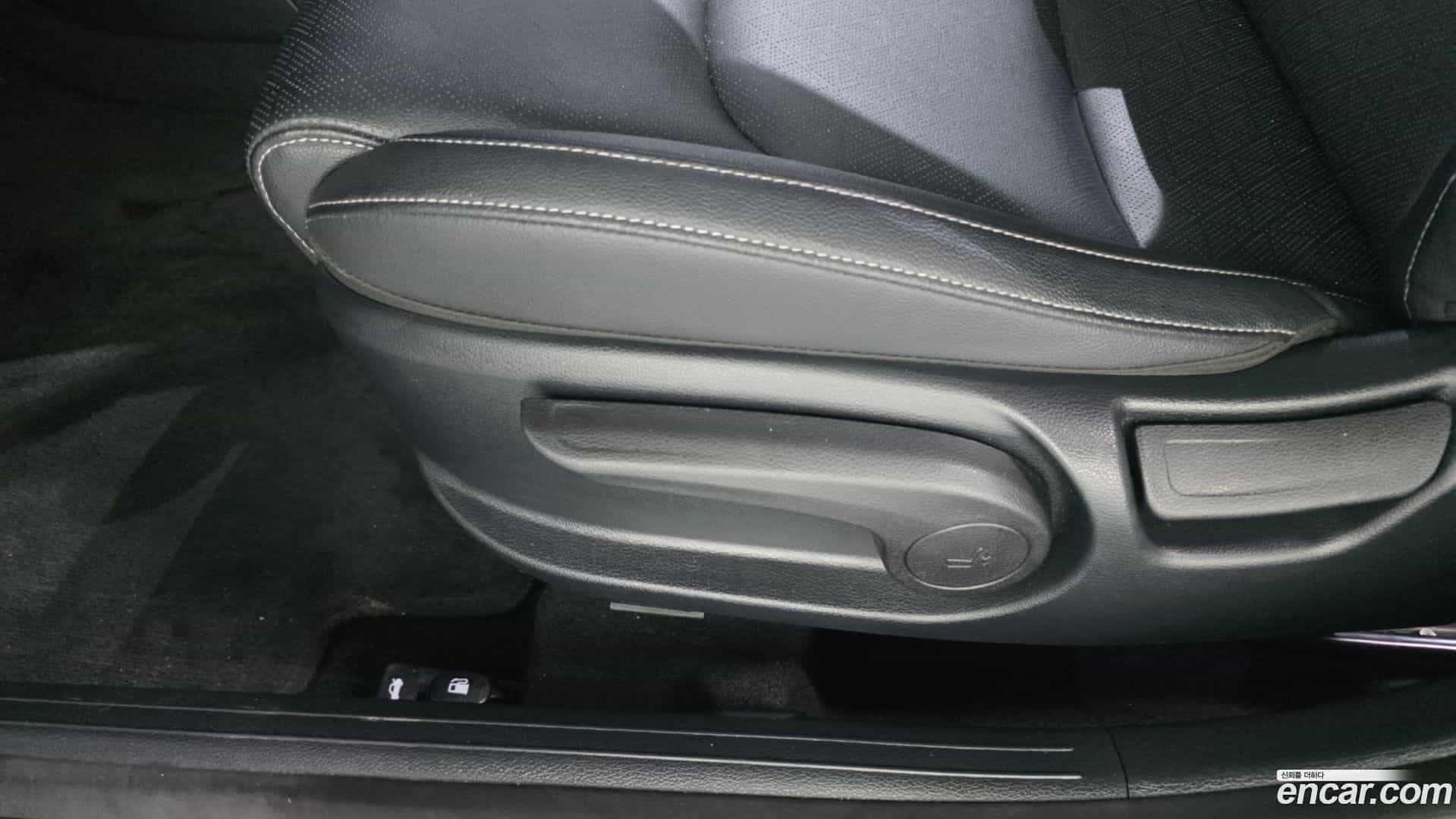 K3 Kia 2021.2-OPTION-041