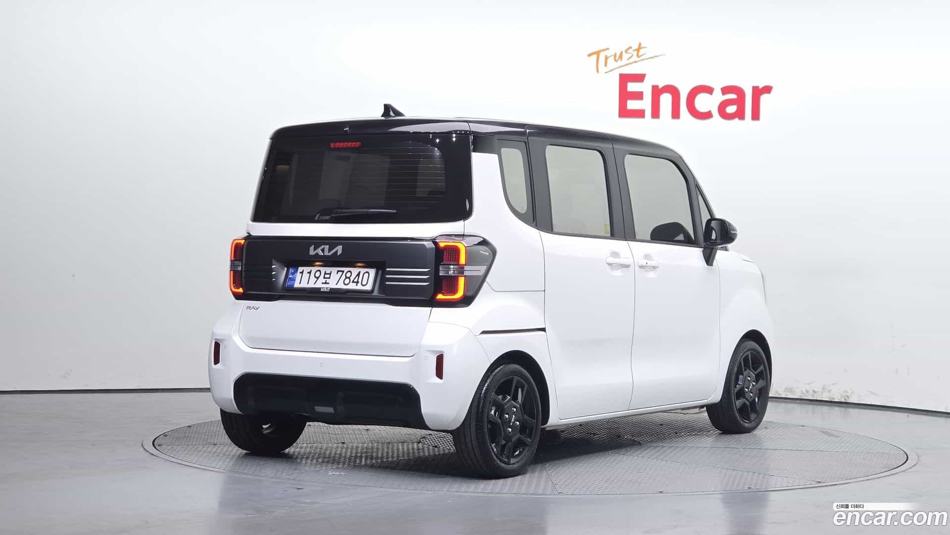 RAY Kia 2024.2-OUTER-002