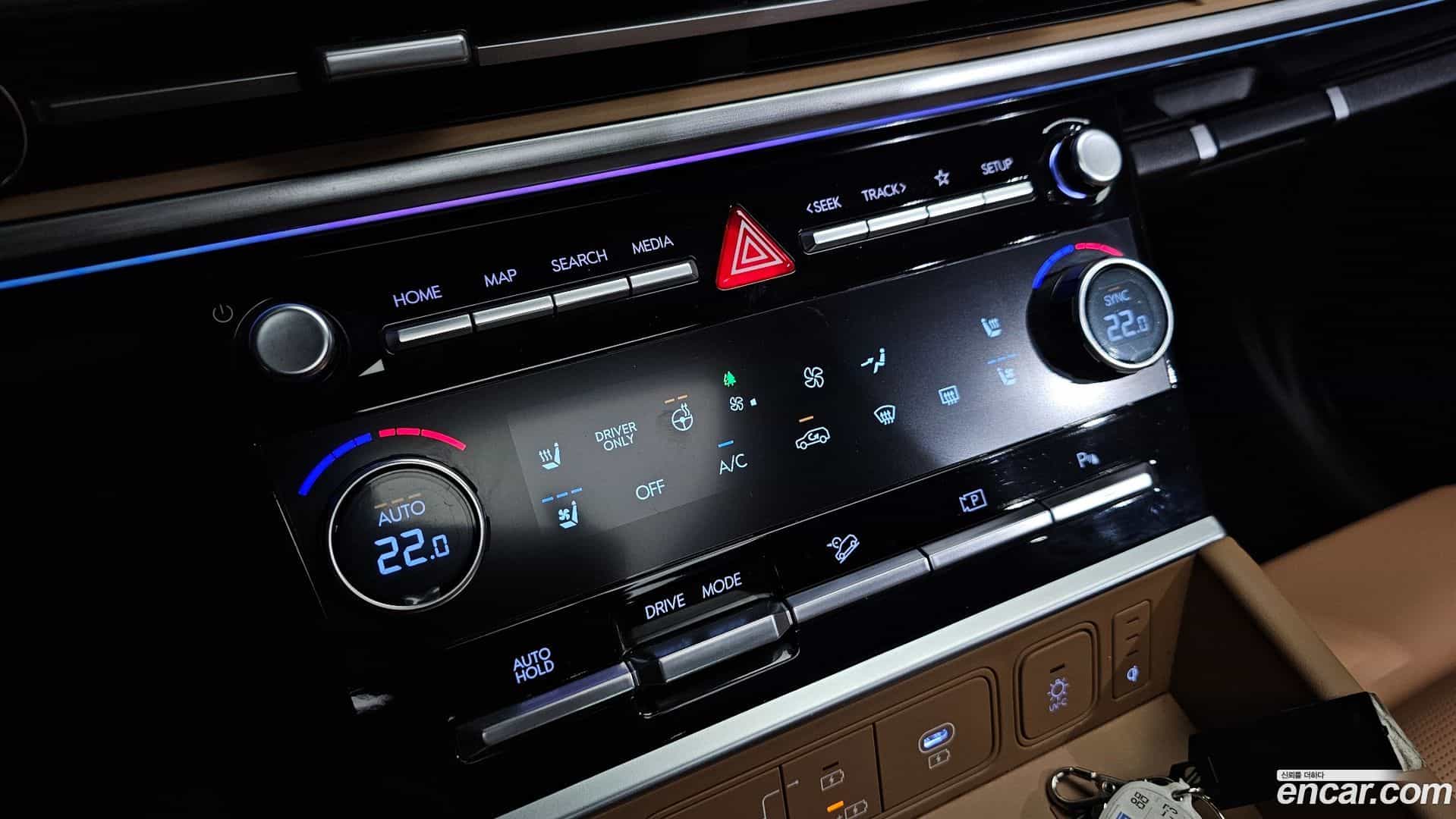 Santafe Hyundai 2024.11-OPTION-050
