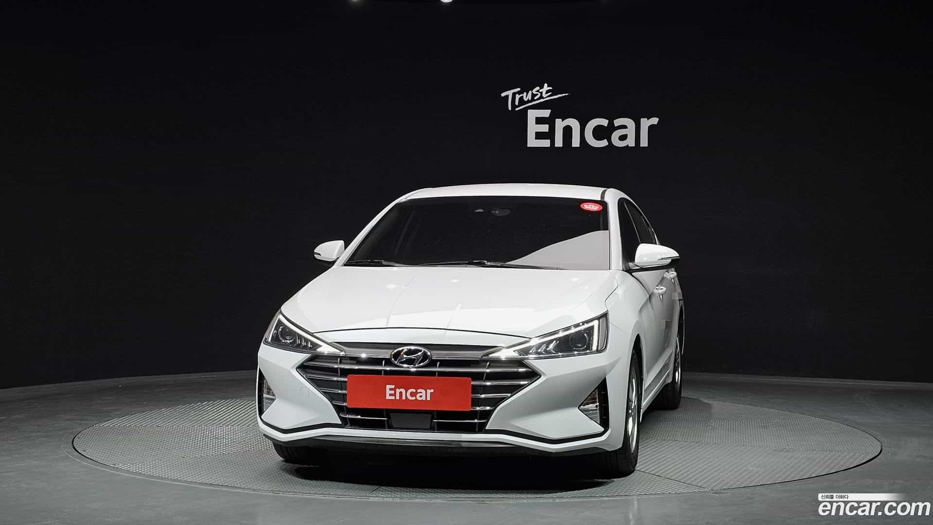 AVANTE Hyundai 2019.8-OUTER-003
