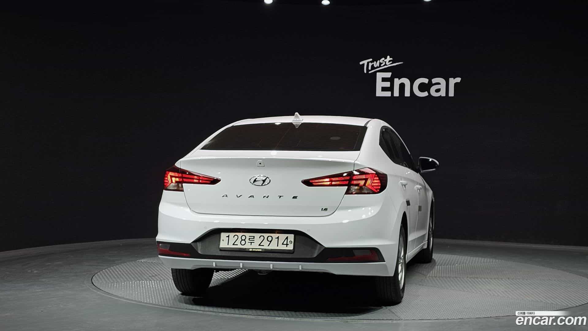 AVANTE Hyundai 2019.8-OUTER-004
