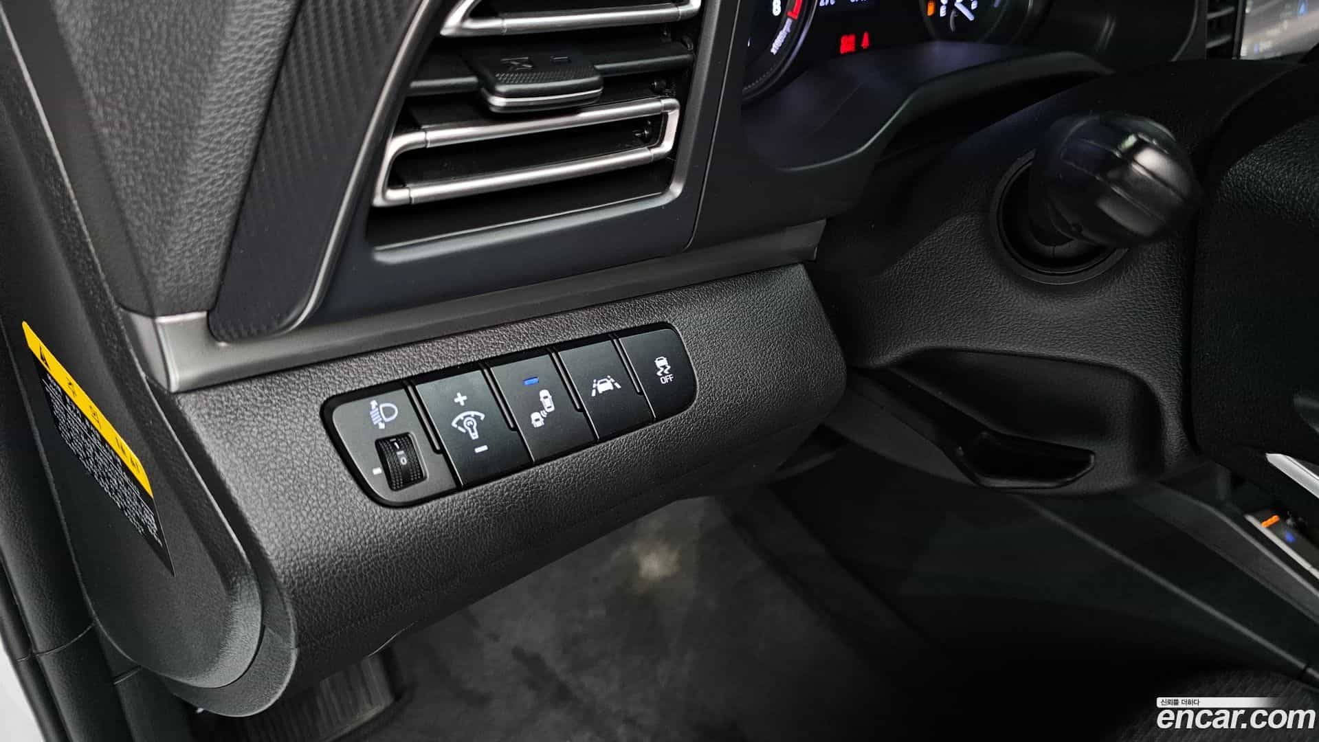 AVANTE Hyundai 2019.8-OPTION-022