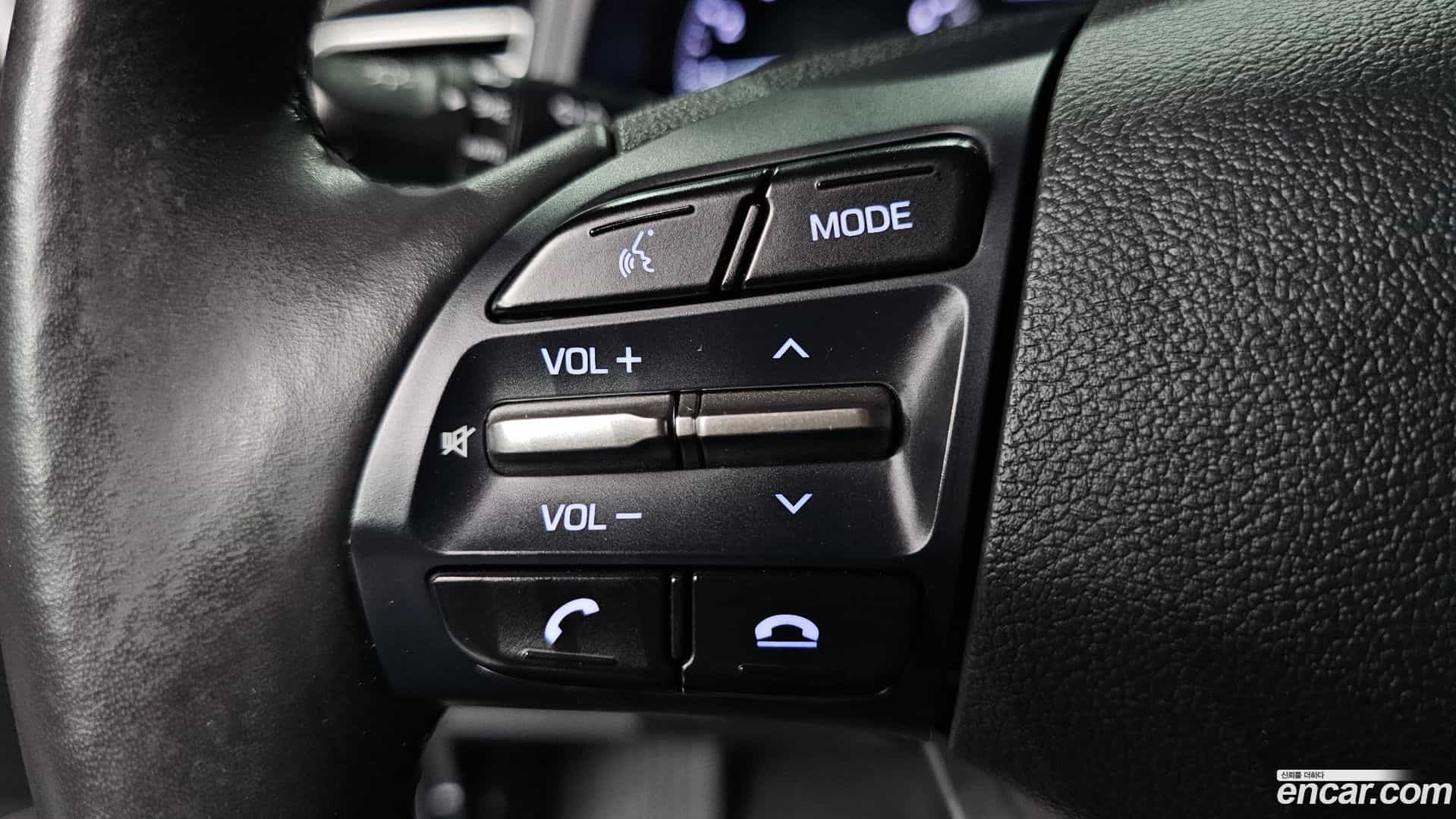 AVANTE Hyundai 2019.8-OPTION-043