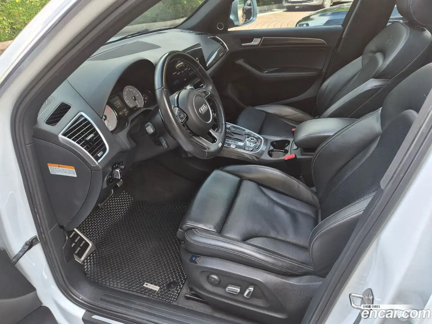 SQ5 Audi 2014.3-OPTION-015