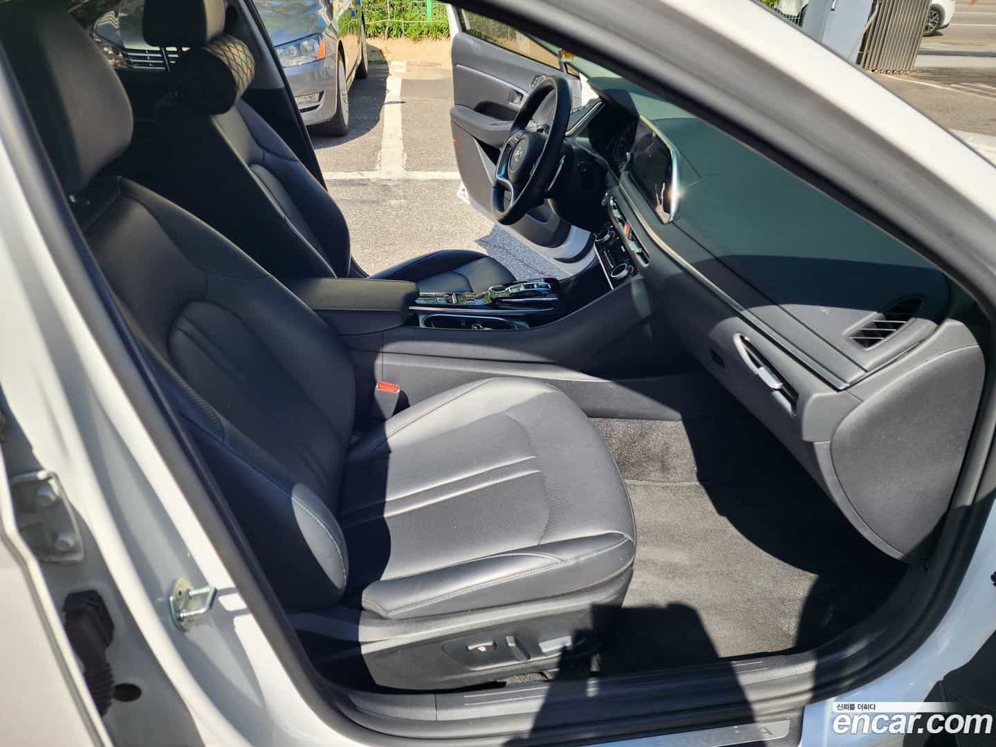 Sonata Hyundai 2021.0-OPTION-016