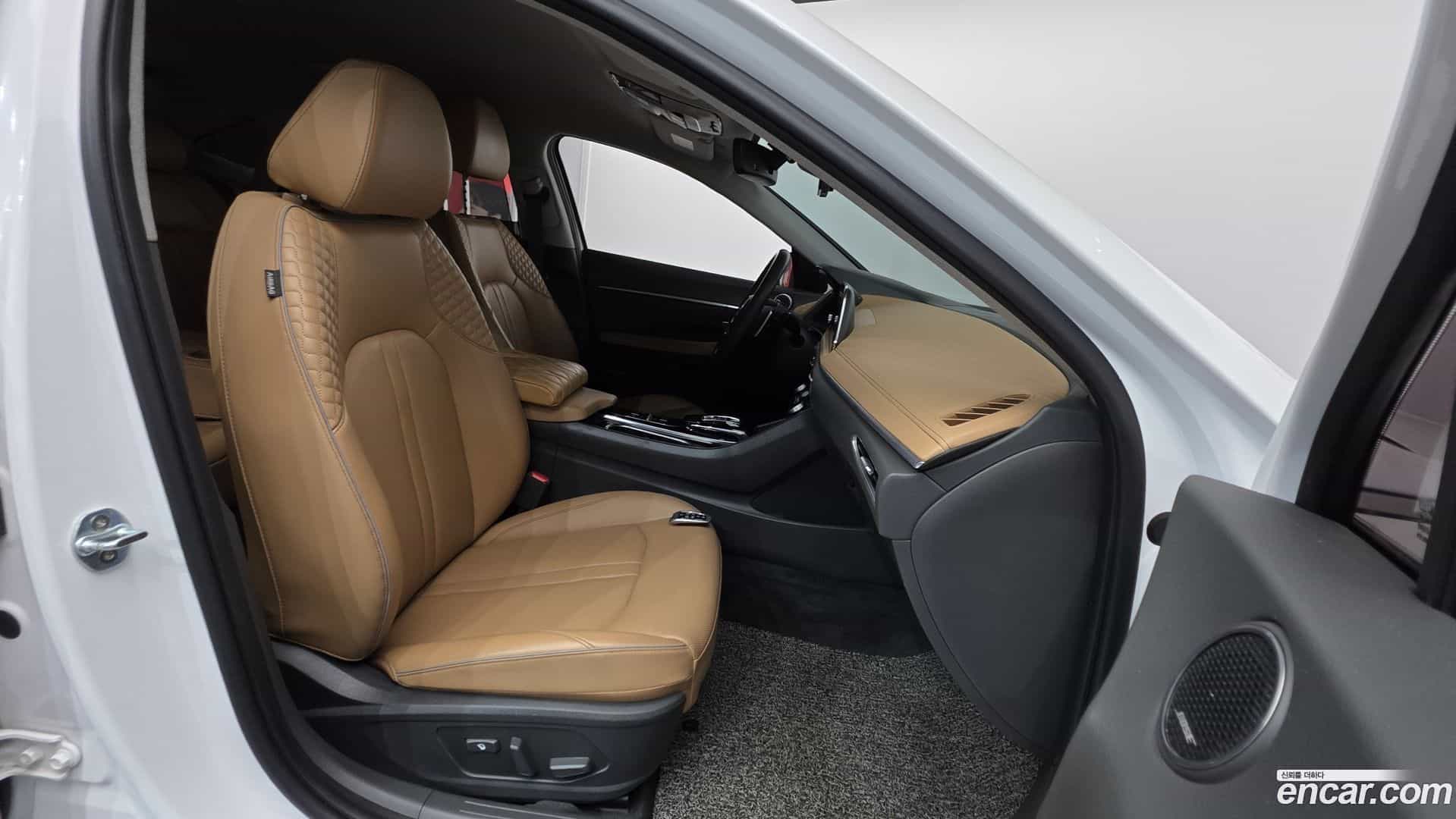 Sonata Hyundai 2019.5-INNER-010