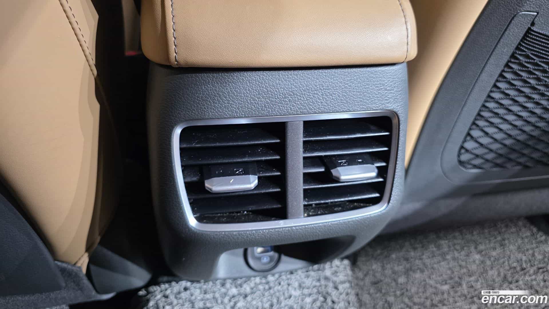 Sonata Hyundai 2019.5-OPTION-045