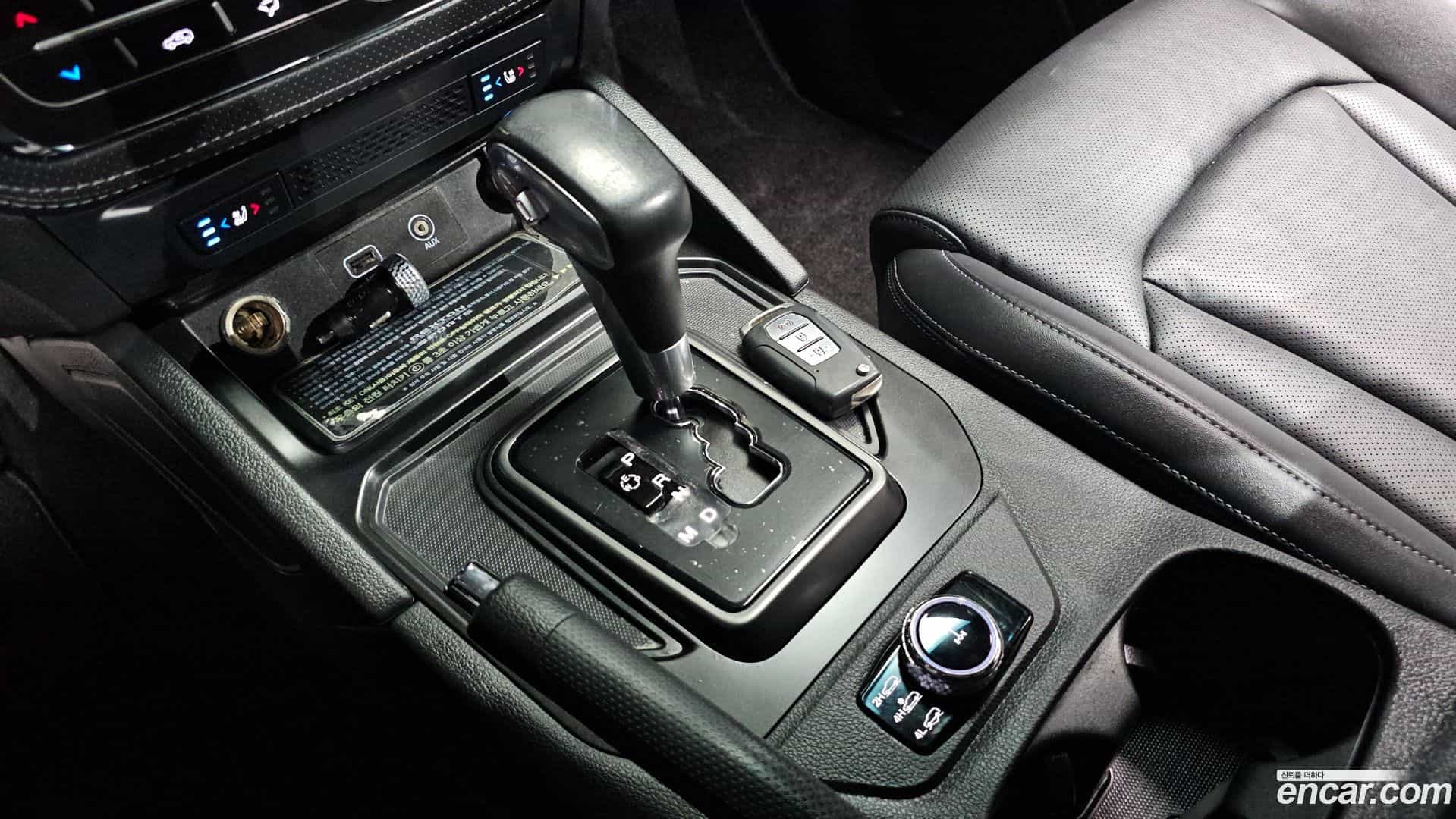 Rexton KG Mobility 2021.4-INNER-009