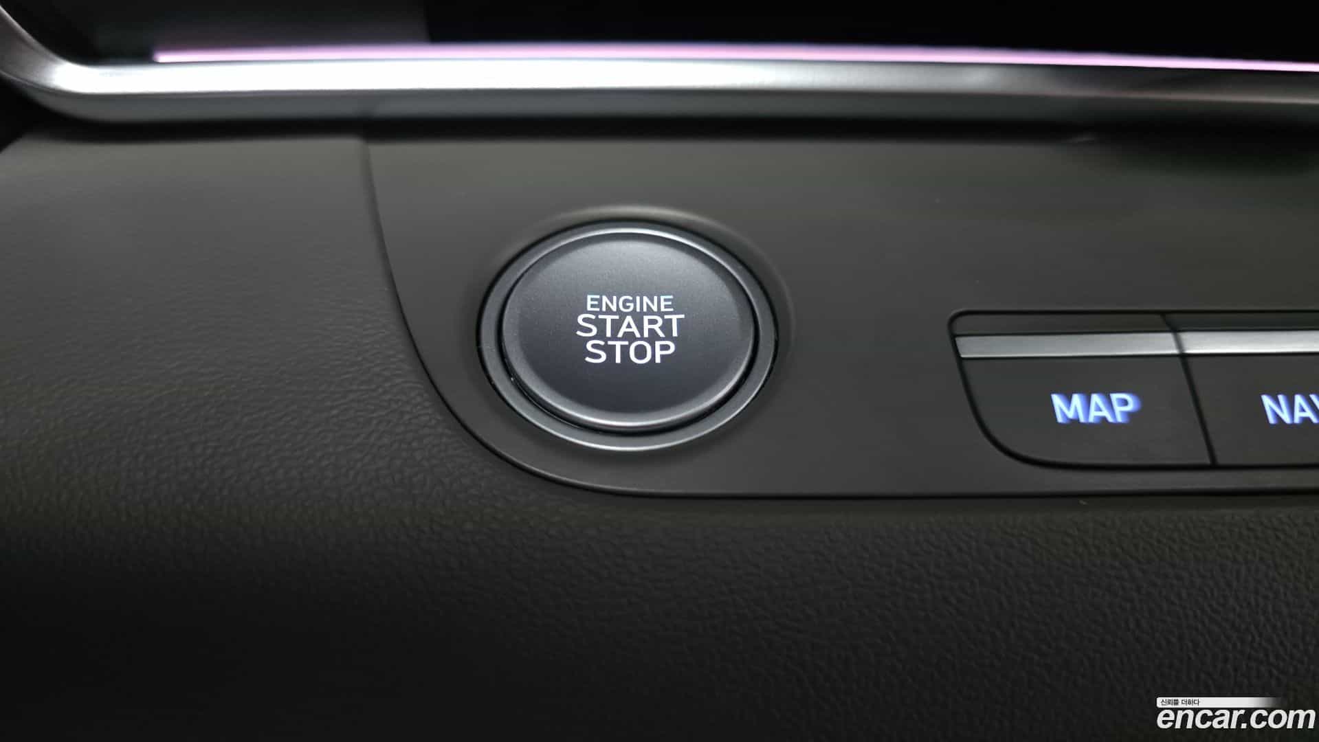 AVANTE Hyundai 2022.10-OPTION-024