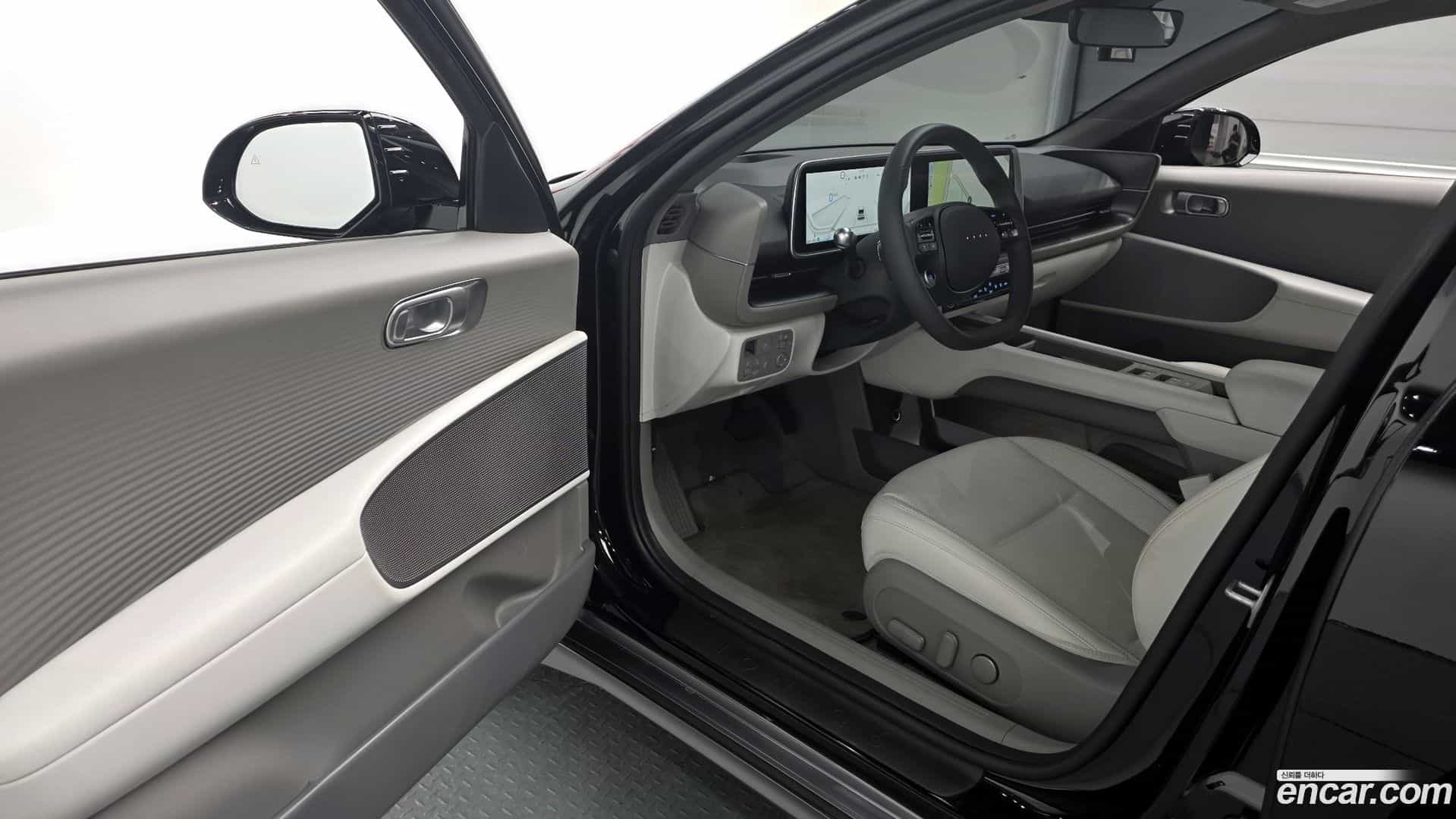 Ioniq6 Hyundai 2022.10-INNER-010