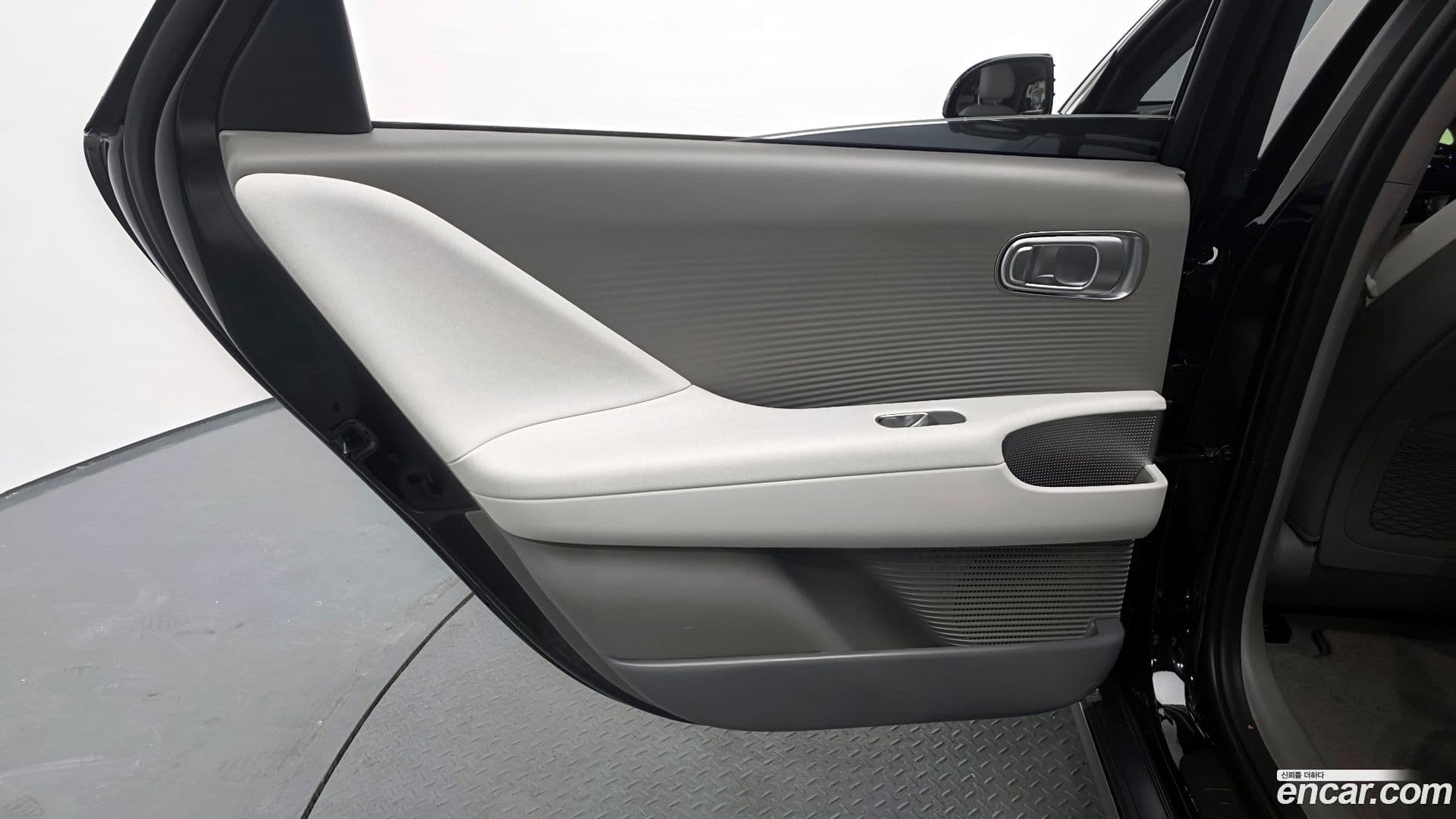 Main__Slider__Photo:Ioniq6 Hyundai 2022.10-24
