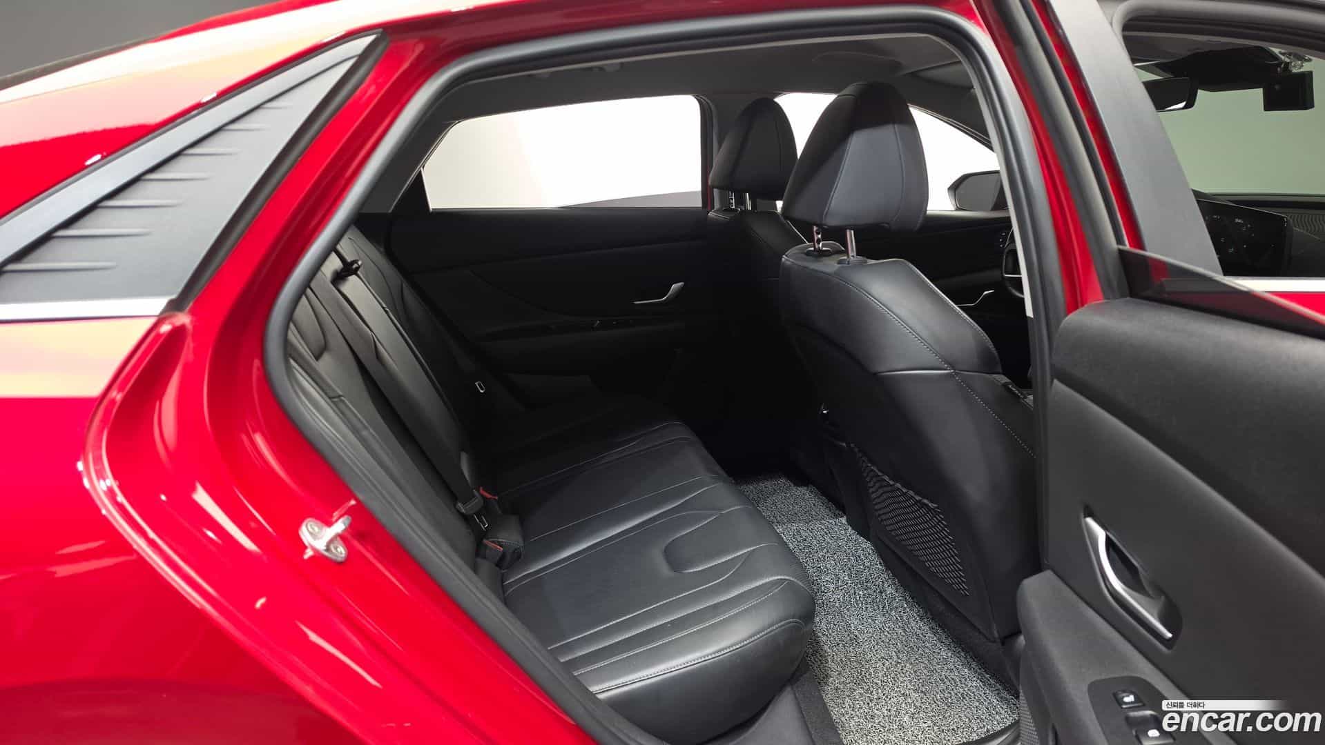 AVANTE Hyundai 2022.6-OPTION-015