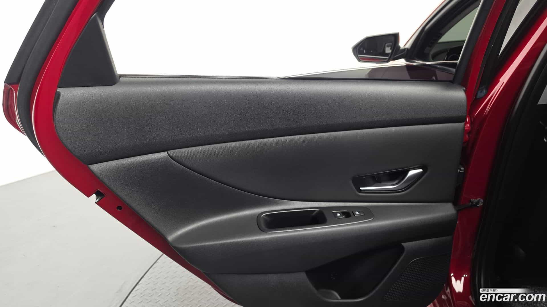 AVANTE Hyundai 2022.6-INNER-035