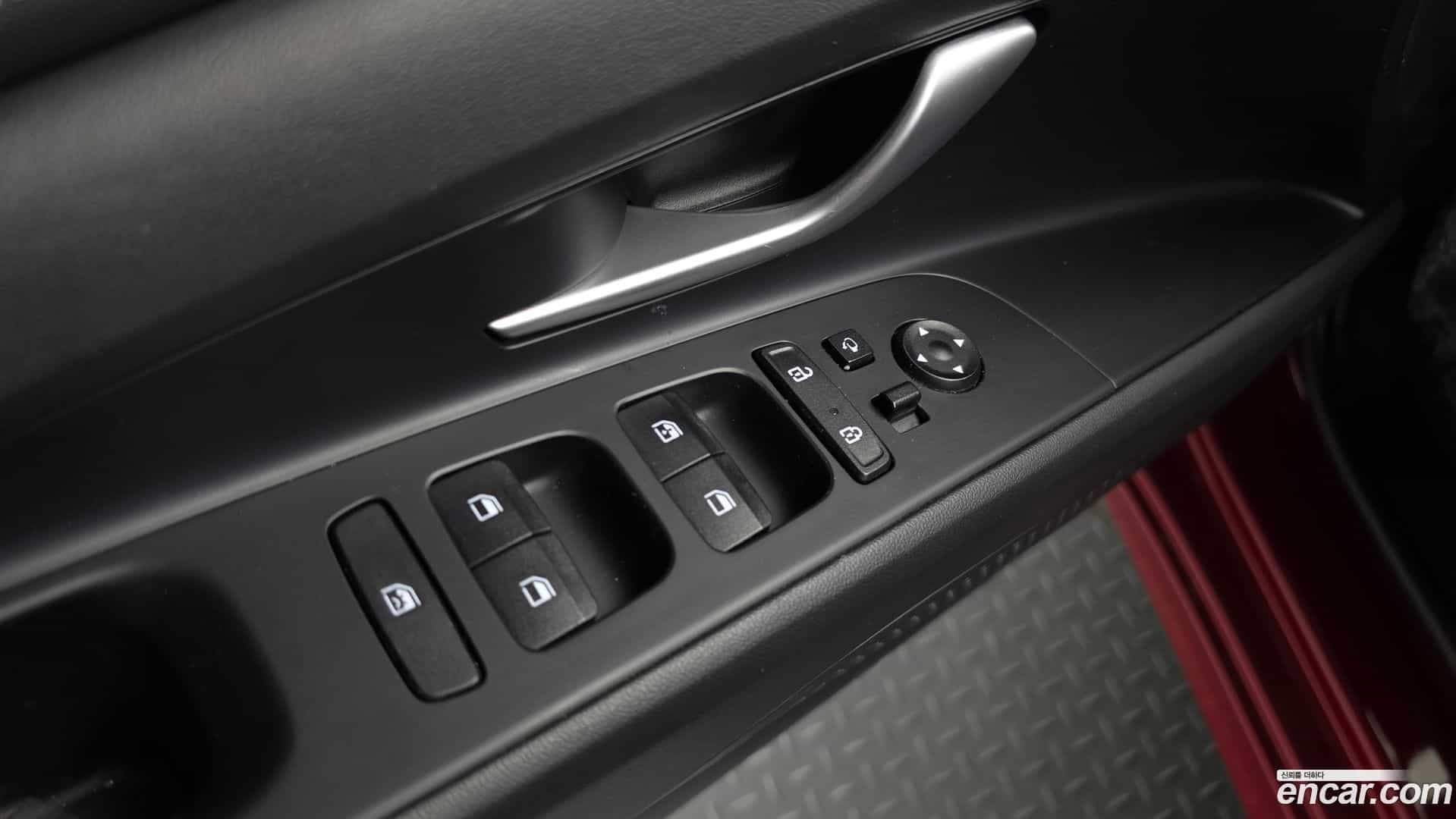 AVANTE Hyundai 2022.6-OPTION-040