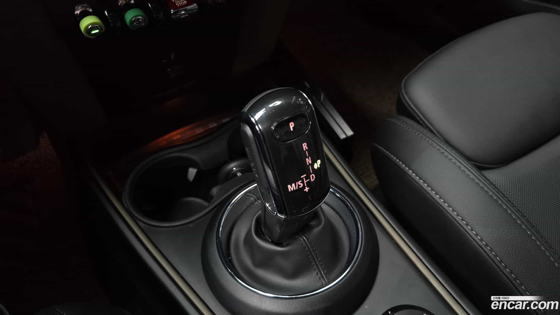 Countryman Mini 2019.10-INNER-009