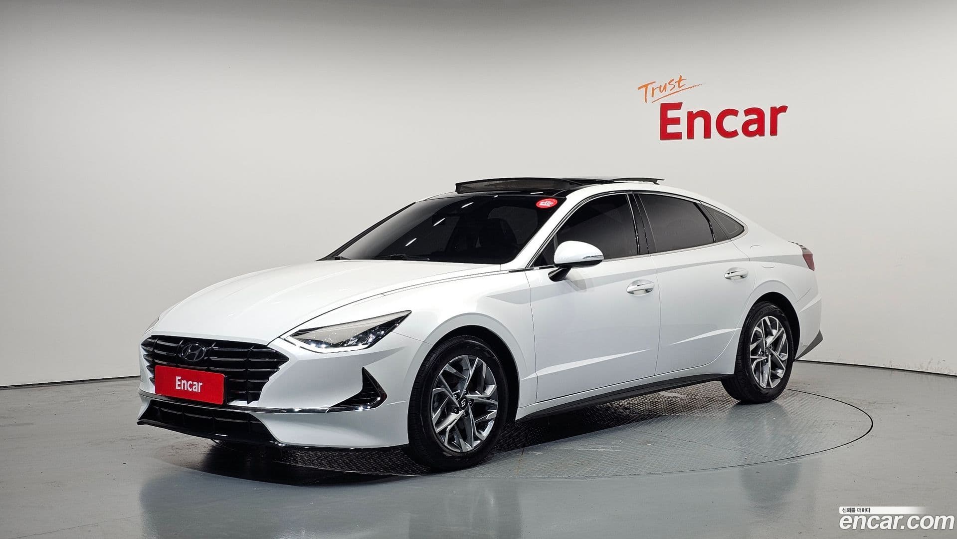 Main__Slider__Photo:Sonata Hyundai 2020.6-0