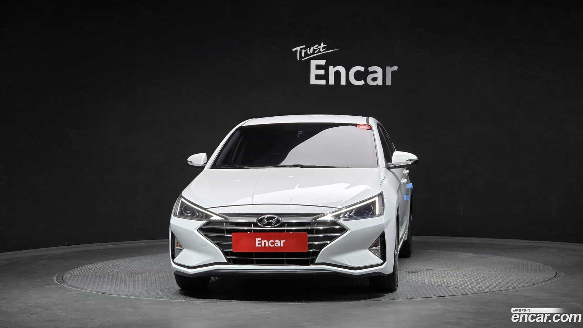 AVANTE Hyundai 2019.7-OUTER-003