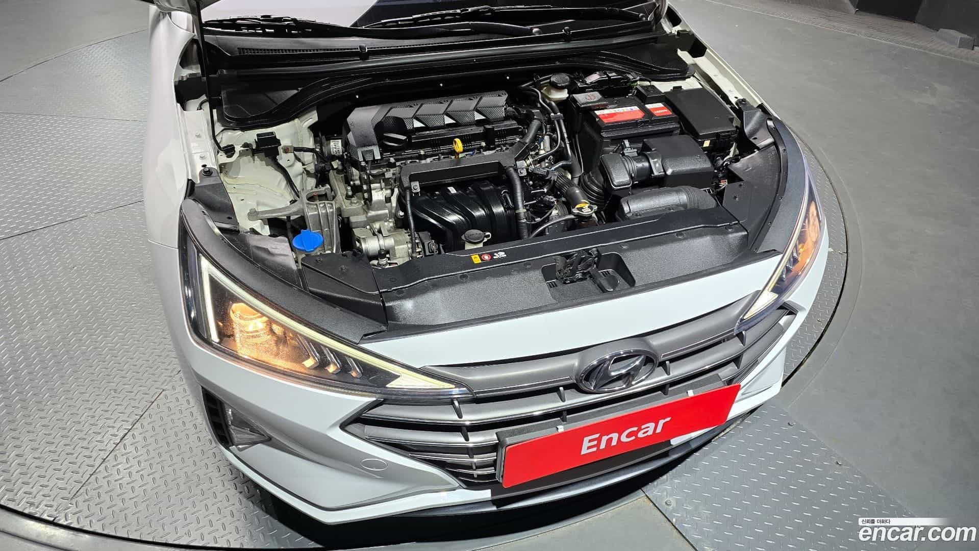 AVANTE Hyundai 2019.7-OUTER-006