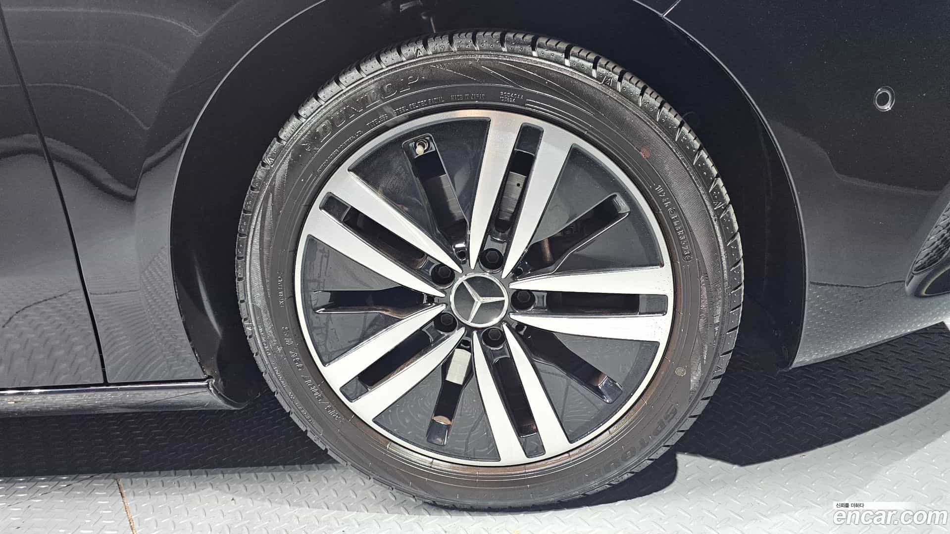 A-Class Mercedes-Benz 2021.0-OUTER-005