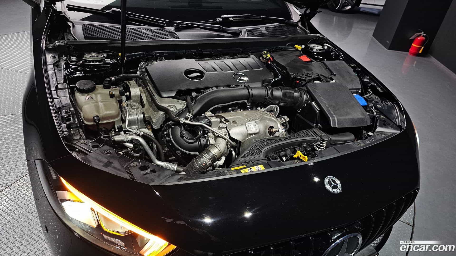 A-Class Mercedes-Benz 2021.0-OUTER-006
