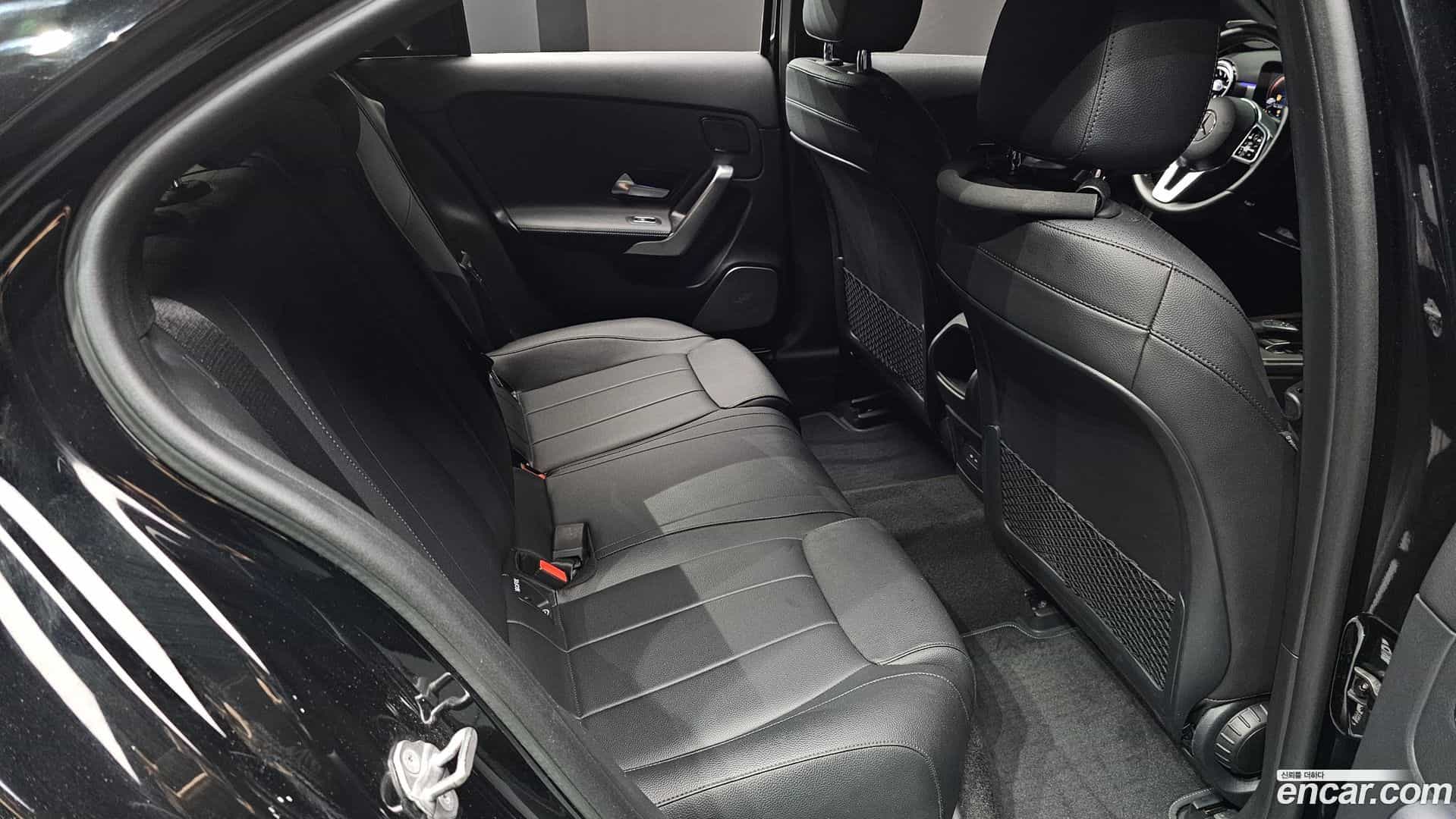 A-Class Mercedes-Benz 2021.0-OPTION-015