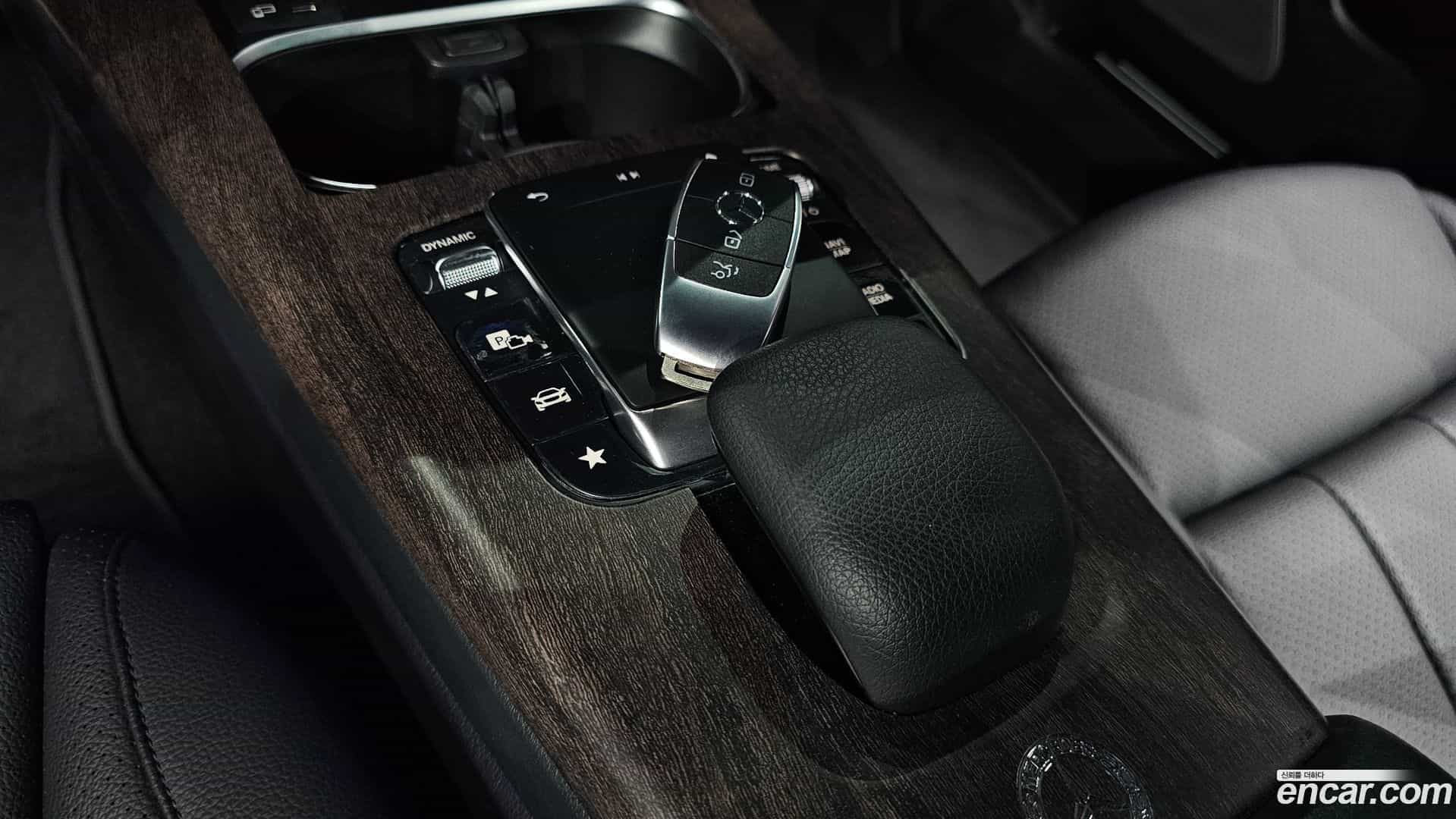 A-Class Mercedes-Benz 2021.0-OPTION-040