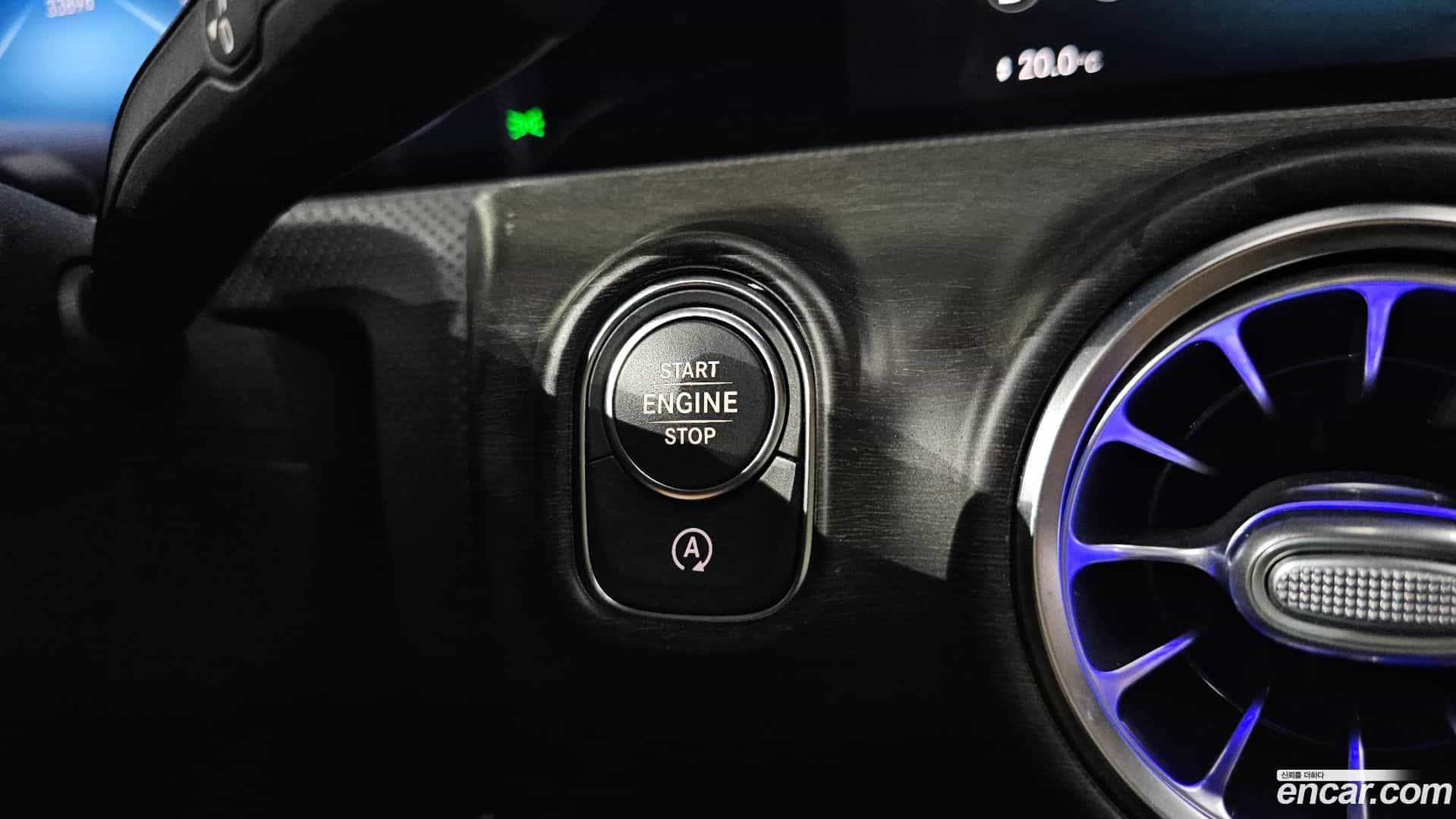 A-Class Mercedes-Benz 2021.0-OPTION-042