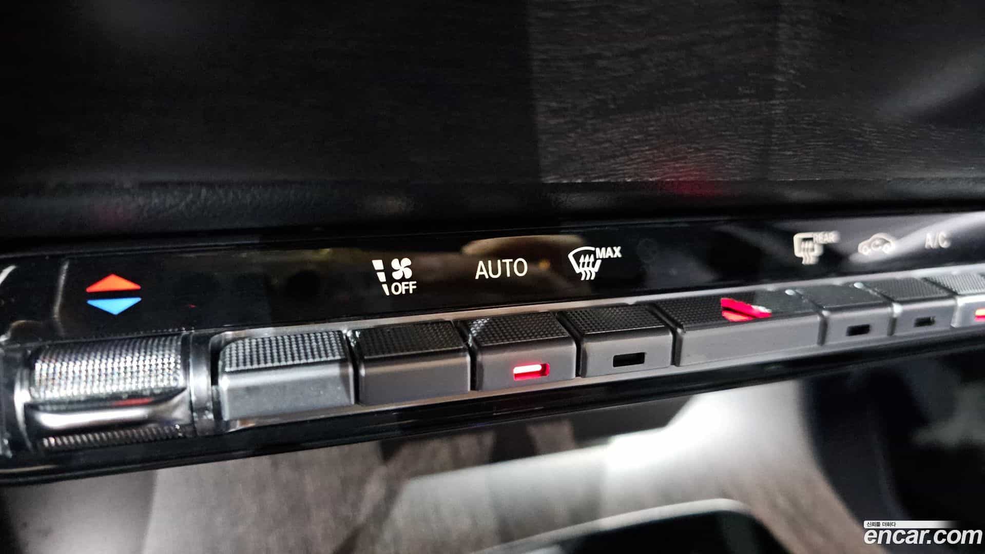 A-Class Mercedes-Benz 2021.0-OPTION-044