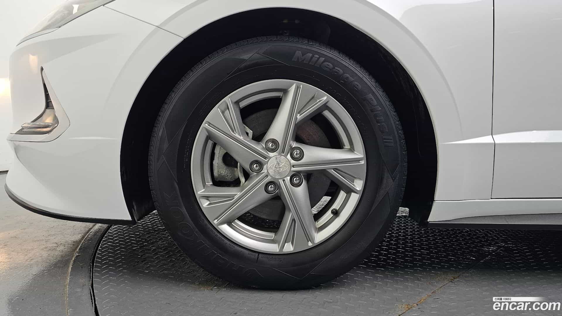 Sonata Hyundai 2019.9-OUTER-005