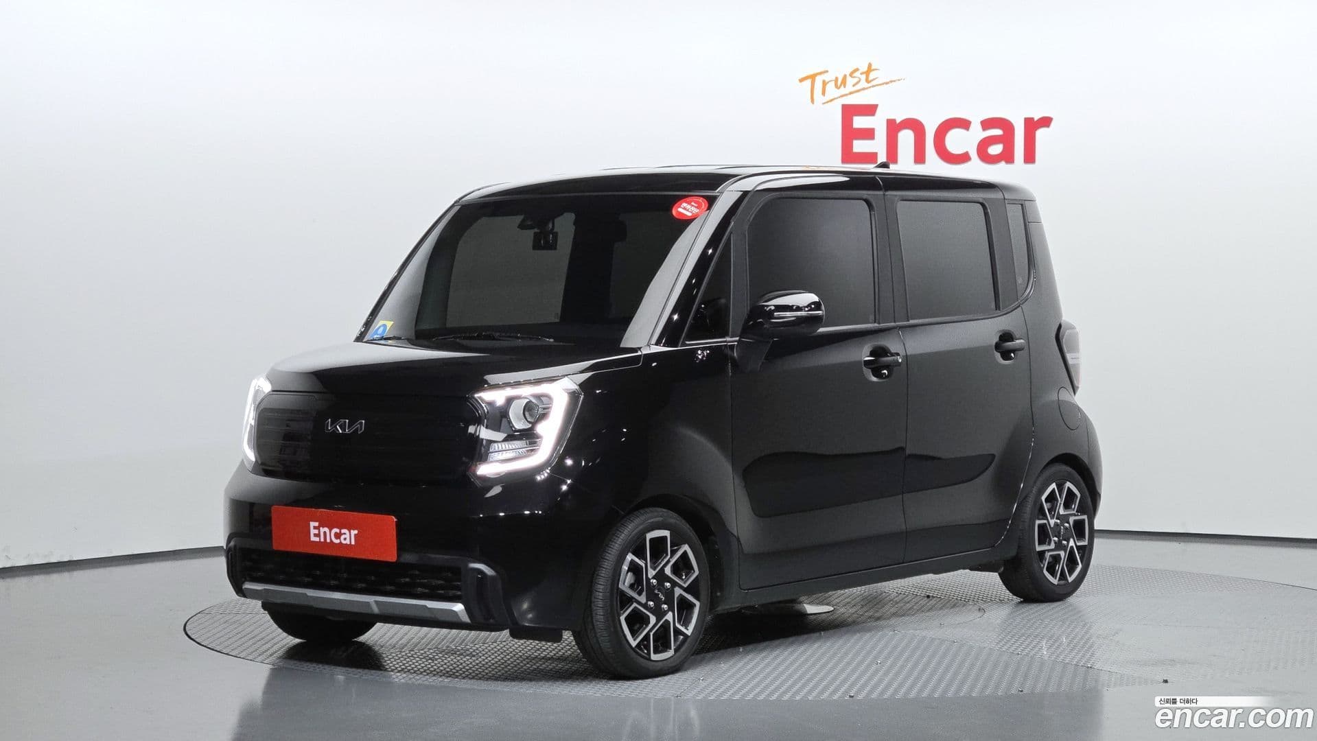 Main__Slider__Photo:RAY Kia 2023.2-0