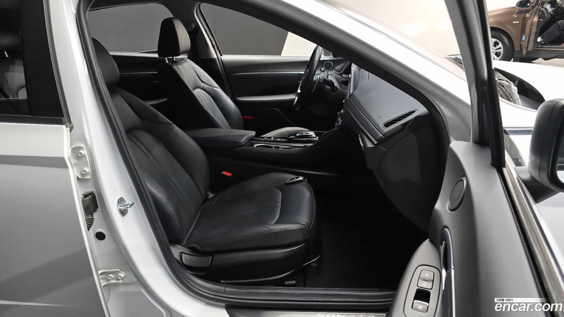 Sonata Hyundai 2020.8-INNER-036