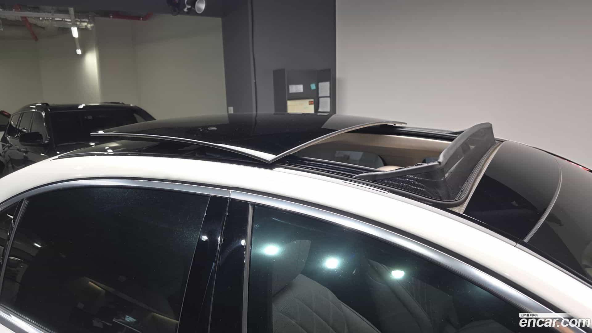 S-Class Mercedes-Benz 2023.2-OPTION-019