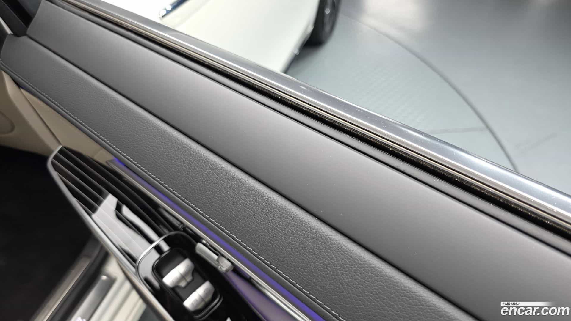 S-Class Mercedes-Benz 2023.2-OPTION-042