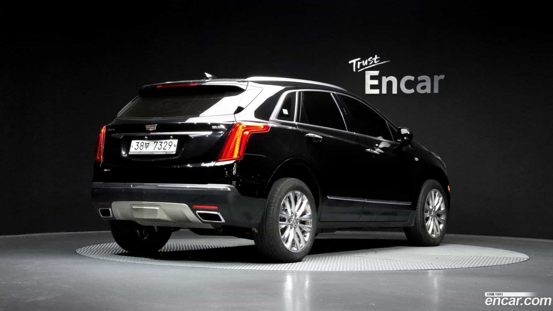 XT5 Cadillac 2019.1-OUTER-002