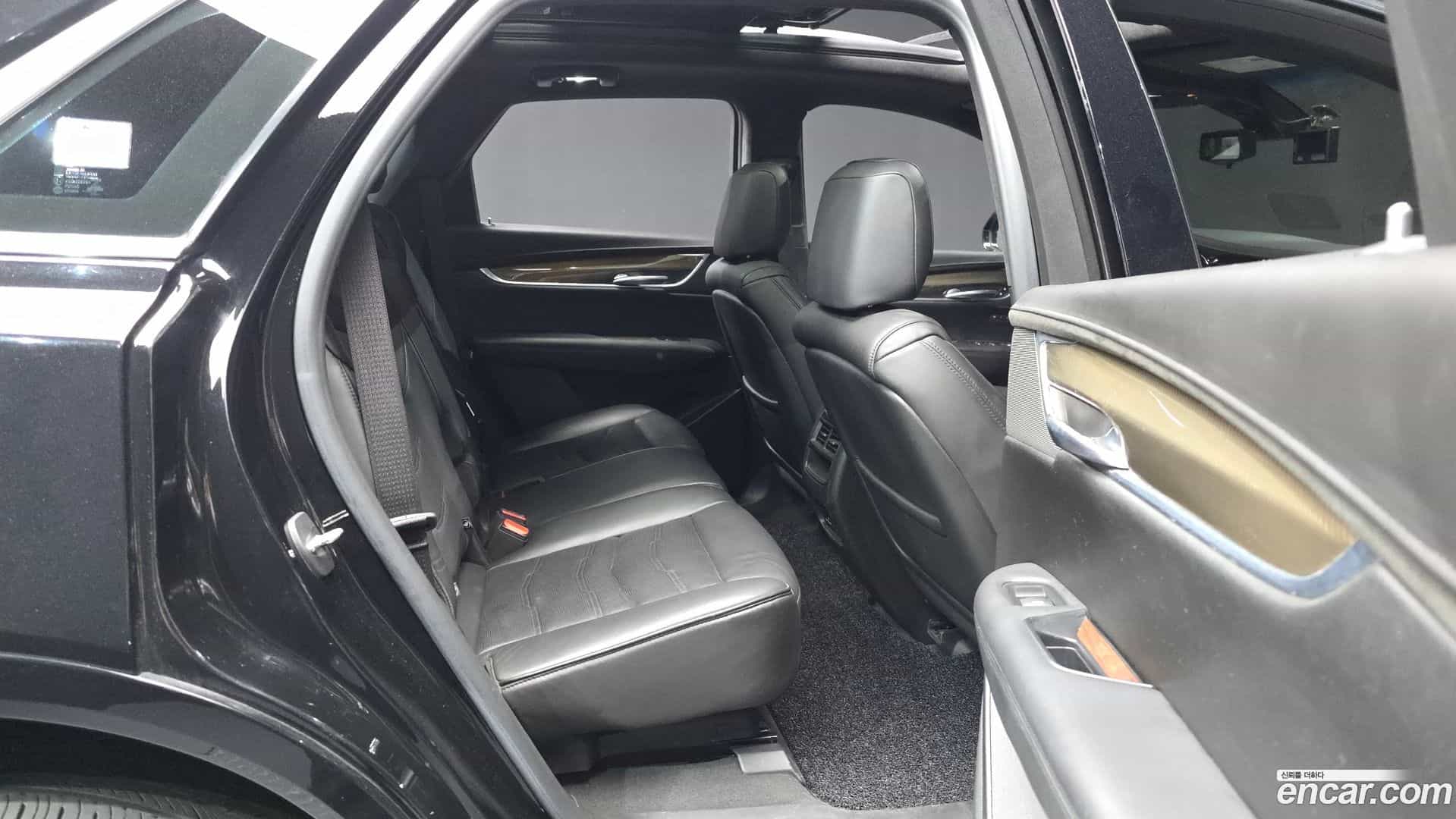 XT5 Cadillac 2019.1-OPTION-016