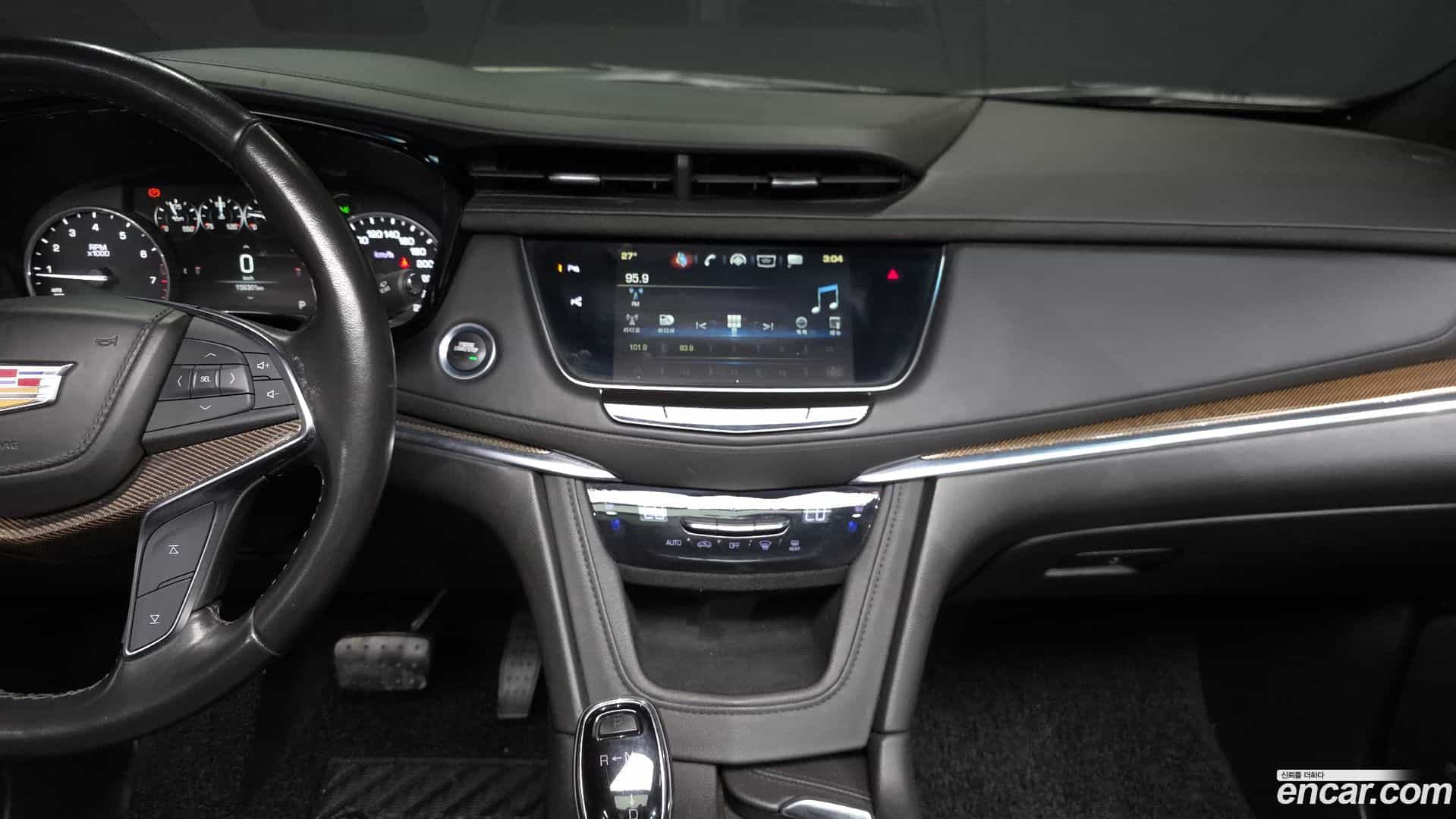 XT5 Cadillac 2019.1-OPTION-018