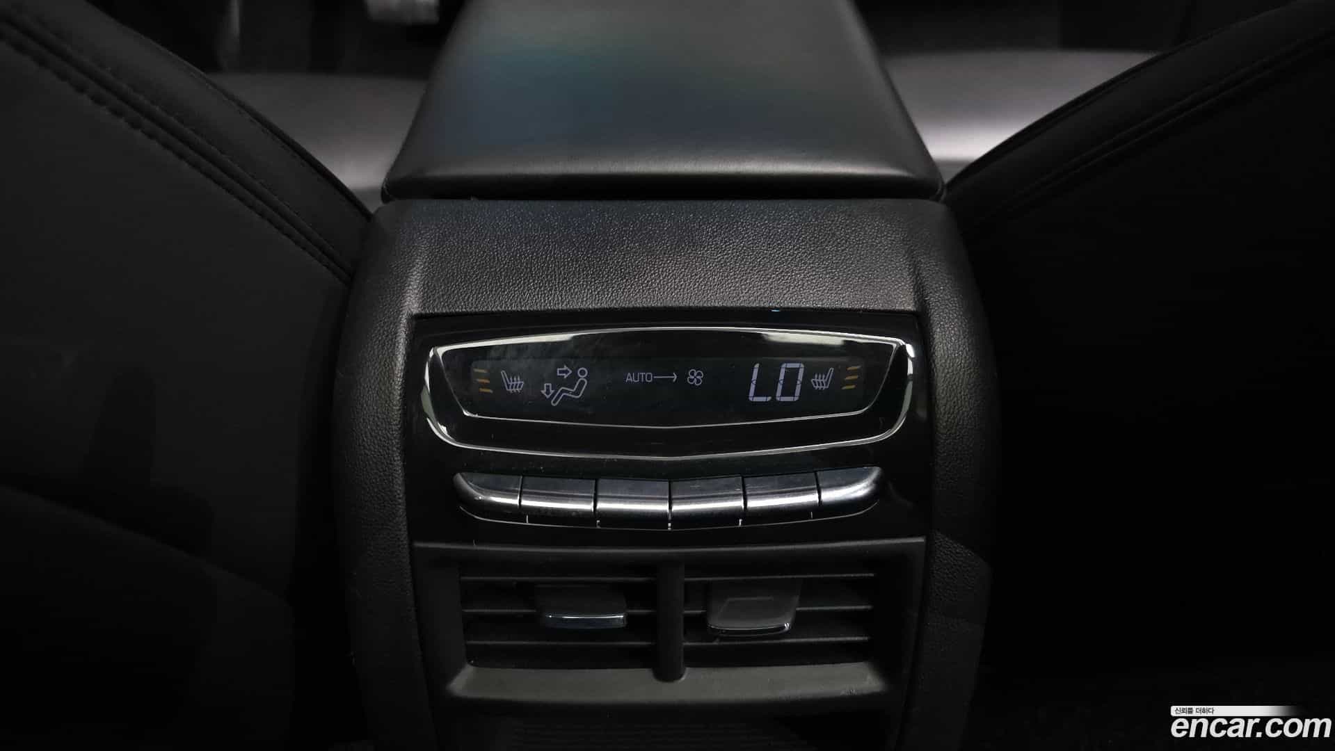 XT5 Cadillac 2019.1-OPTION-022
