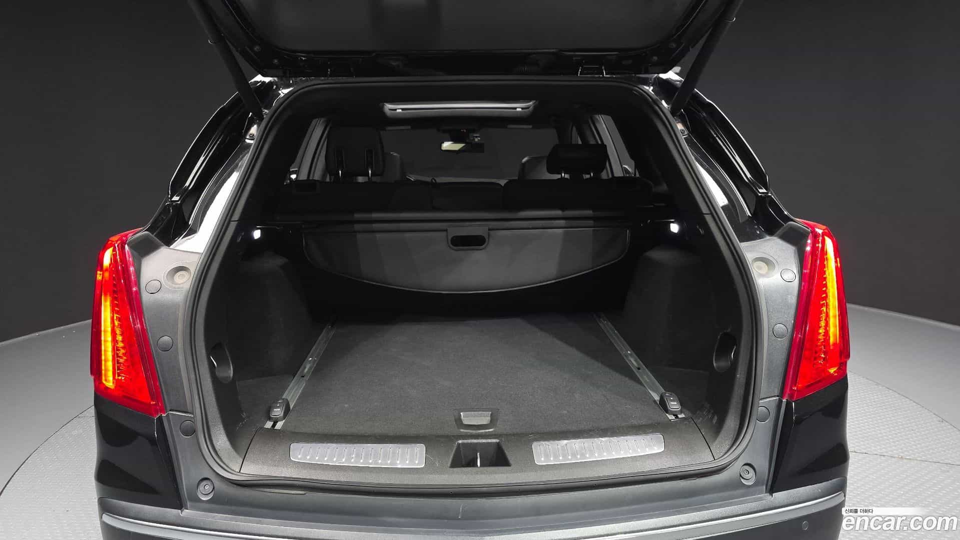 XT5 Cadillac 2019.1-OPTION-024