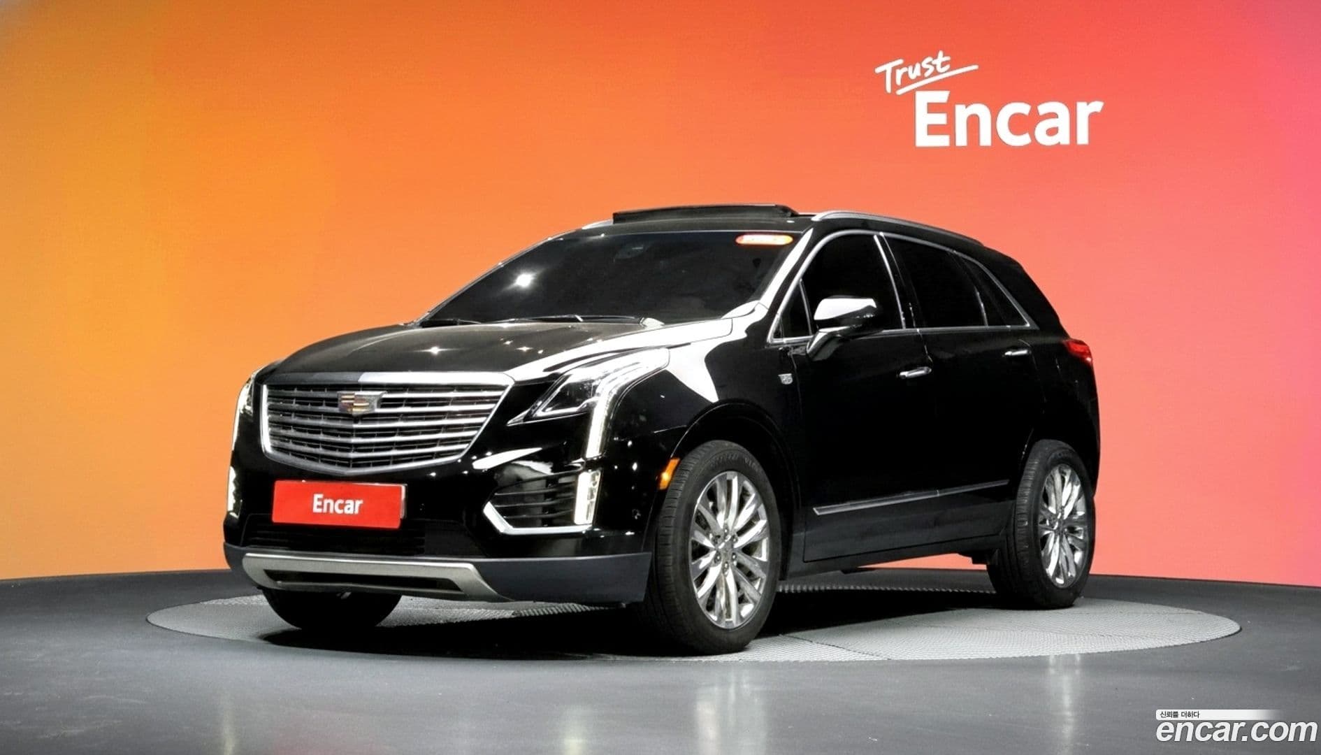 Main__Slider__Photo:XT5 Cadillac 2019.1-0