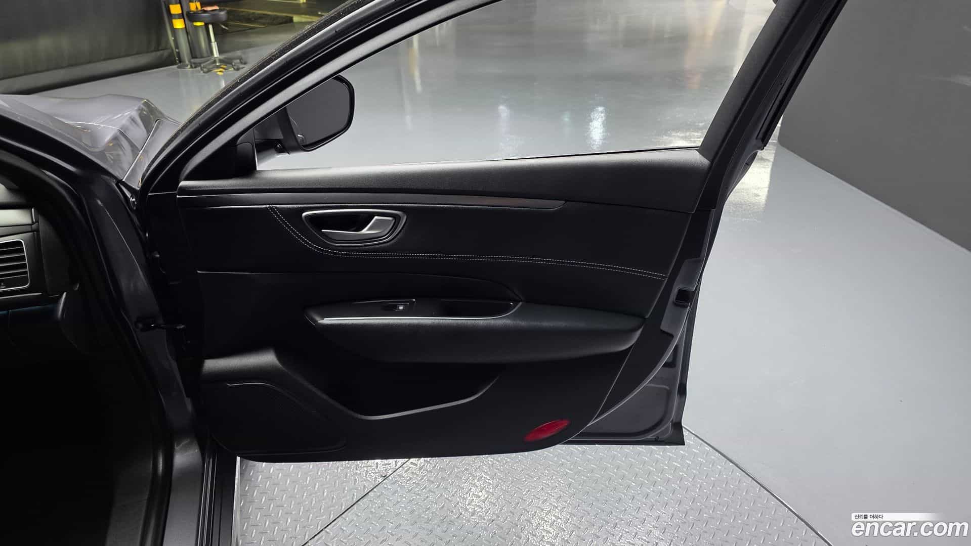 SM6 Renault Korea 2023.1-INNER-034