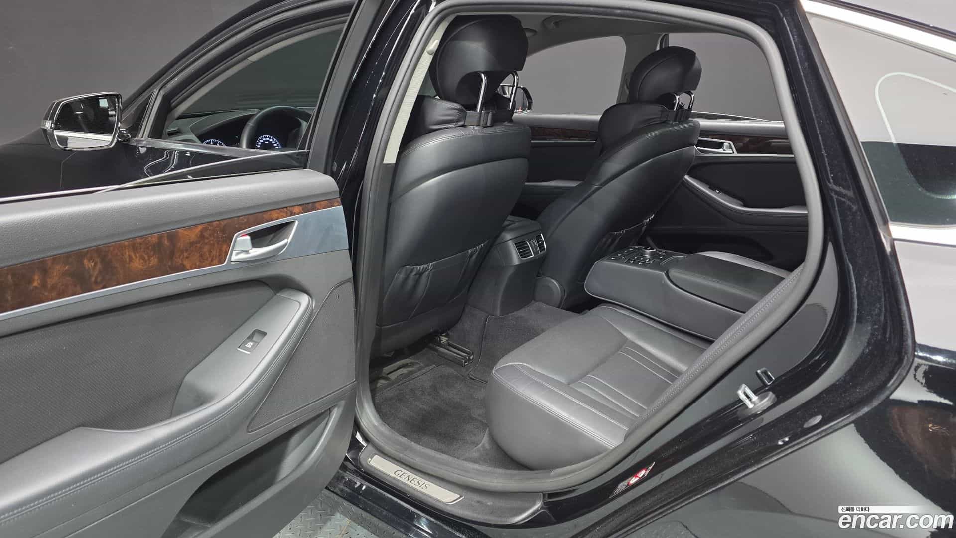 Genesis Hyundai 2014.2-OPTION-015