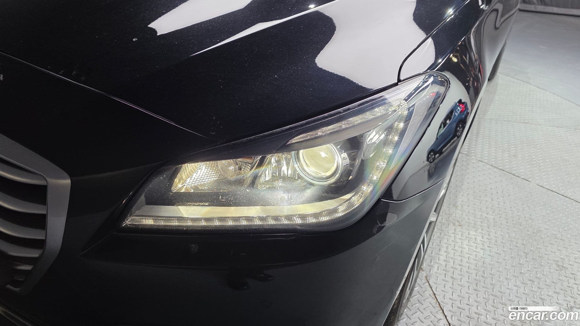 Main__Slider__Photo:Genesis Hyundai 2014.2-21