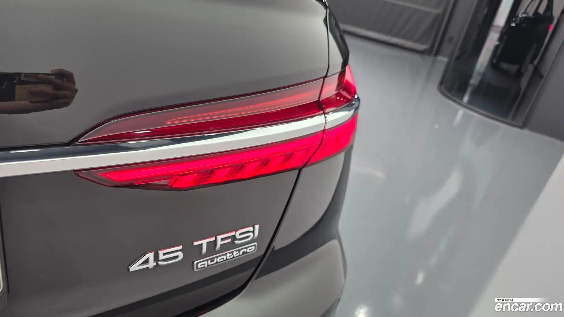 A6 Audi 2019.11-OUTER-033