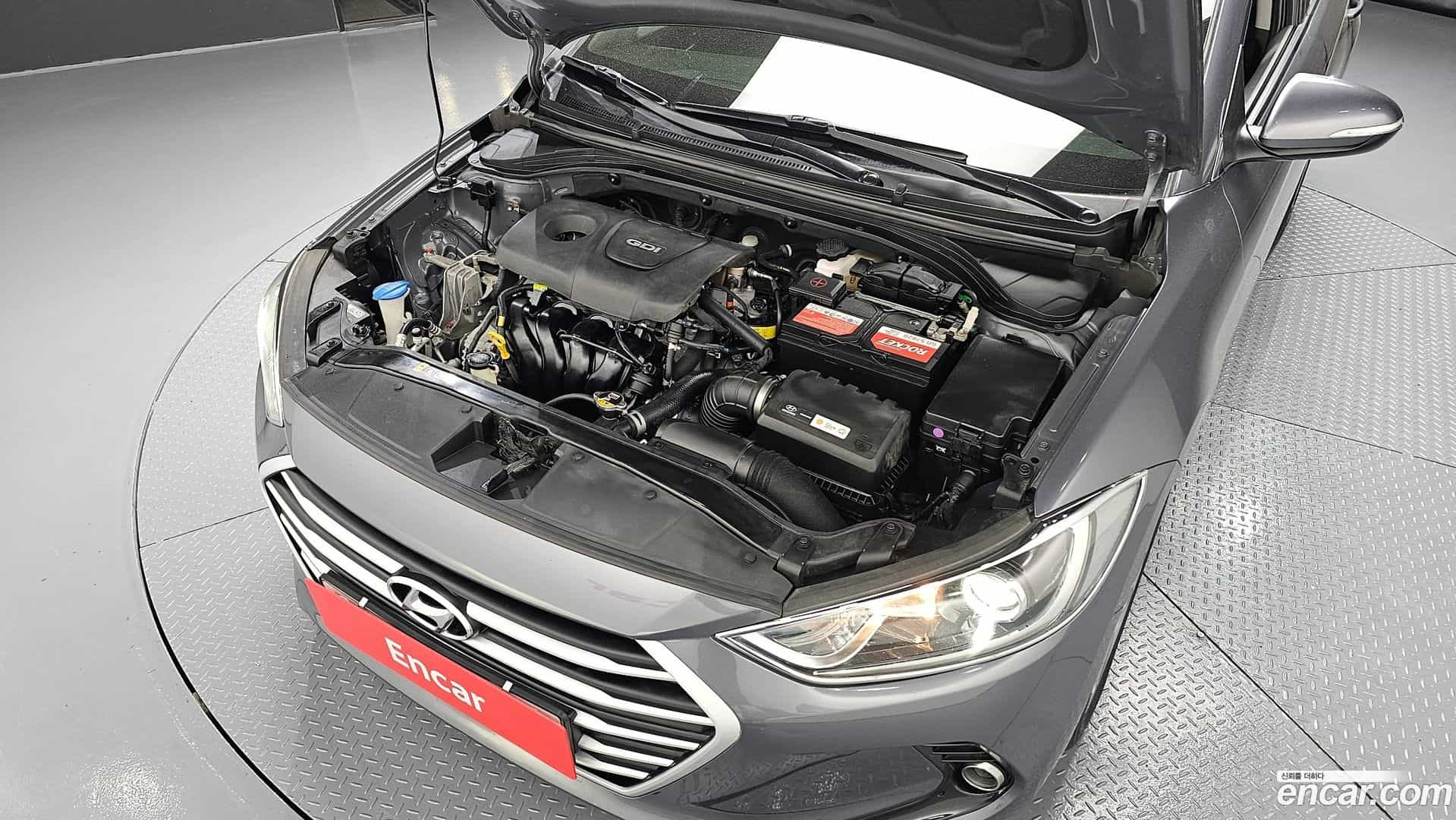 AVANTE Hyundai 2017.4-OUTER-006