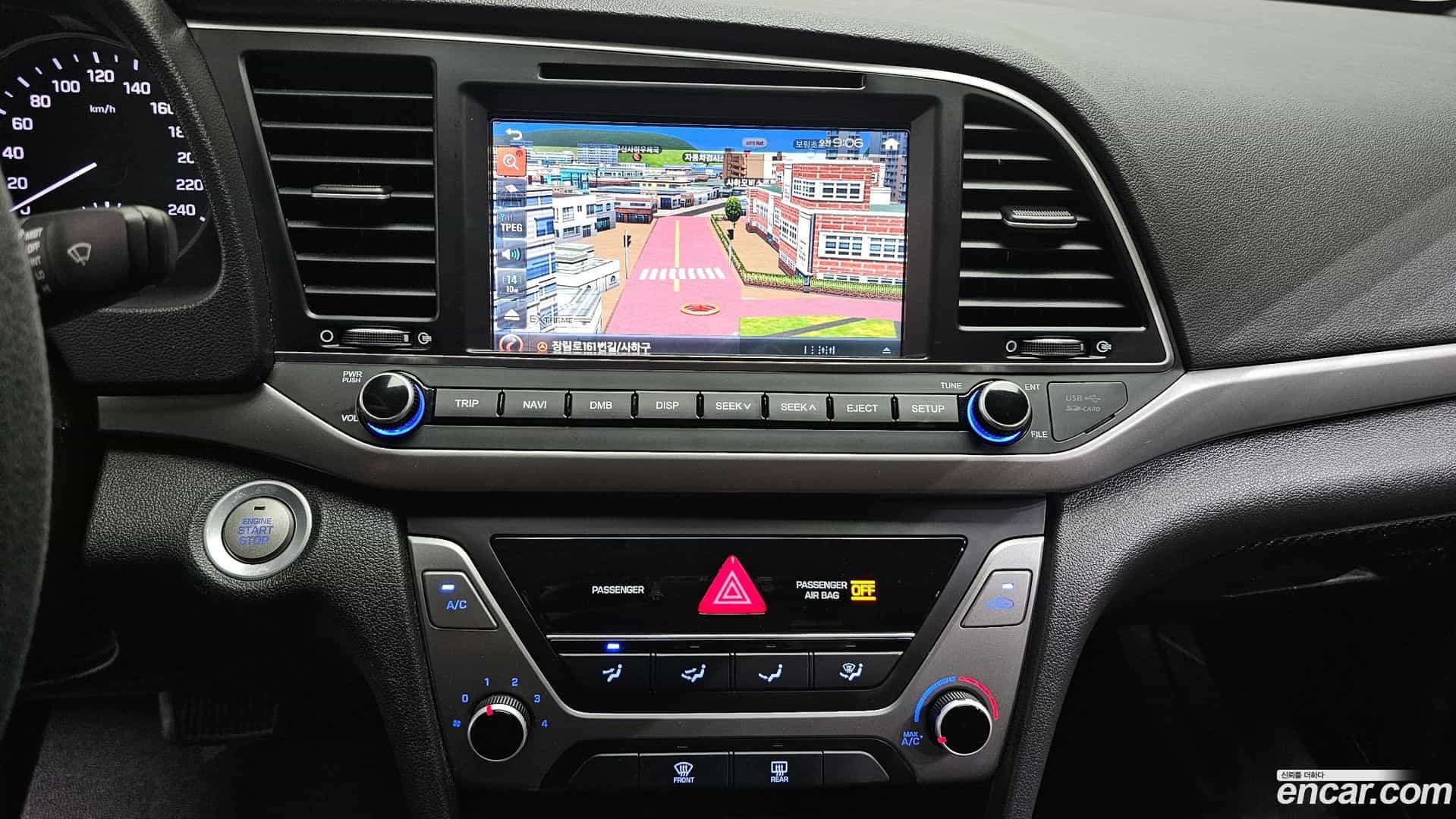 AVANTE Hyundai 2017.4-OPTION-018