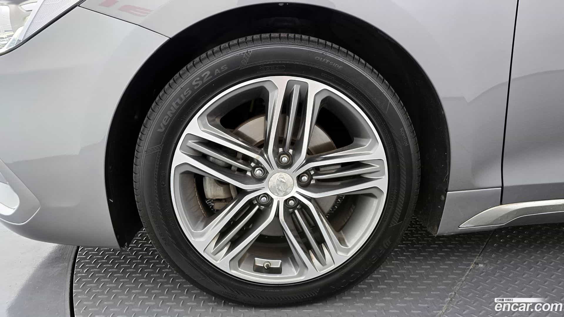 Grandeur Hyundai 2018.6-OUTER-005