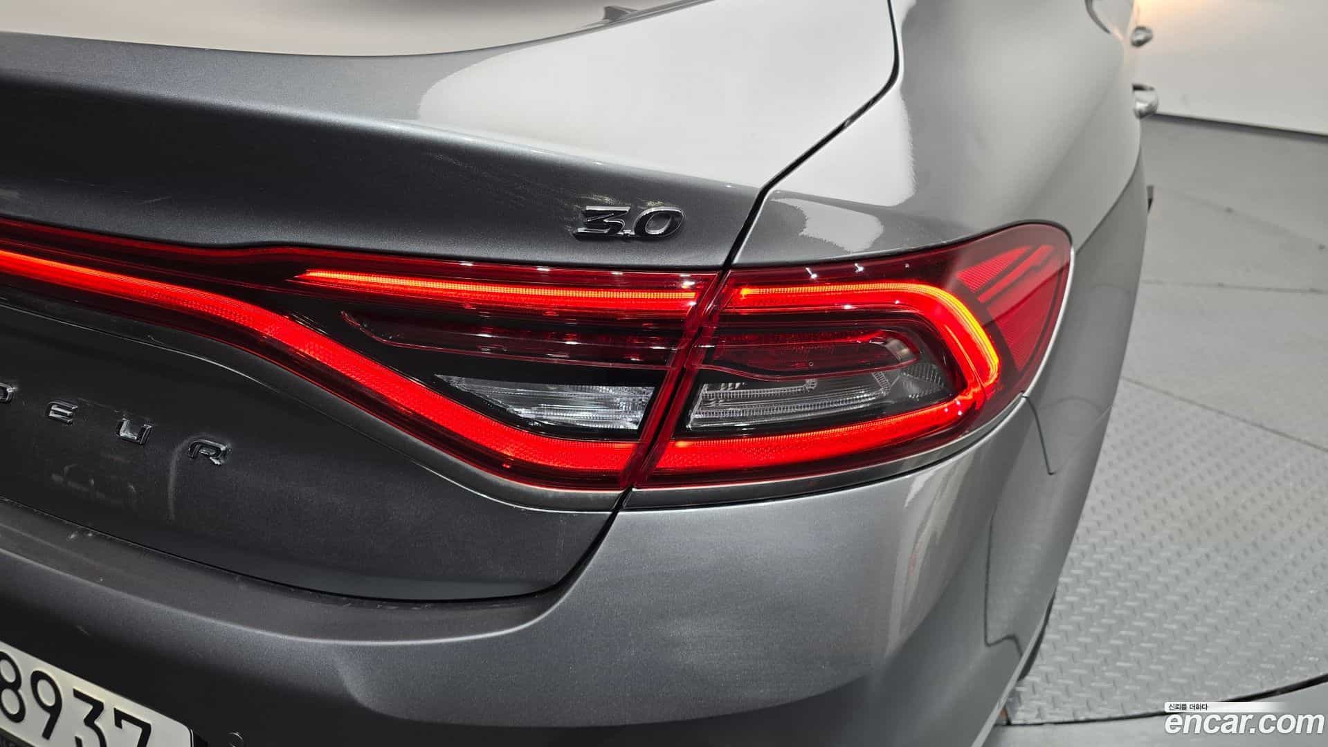 Grandeur Hyundai 2018.6-OUTER-033